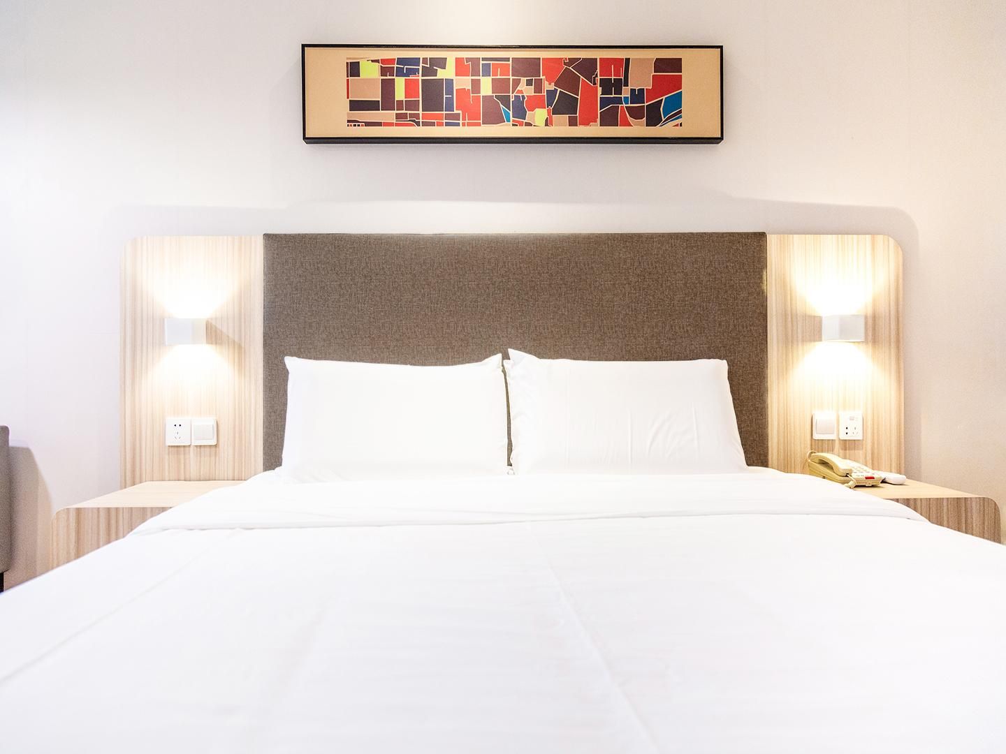 Huazhu - Superior BedRoom