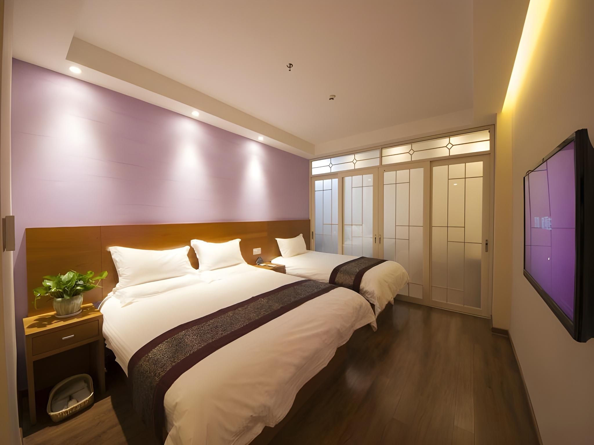 GreenTree Inn Taizhou JingJiang Zhongzhou Road Sunshine international business hotel Family Room