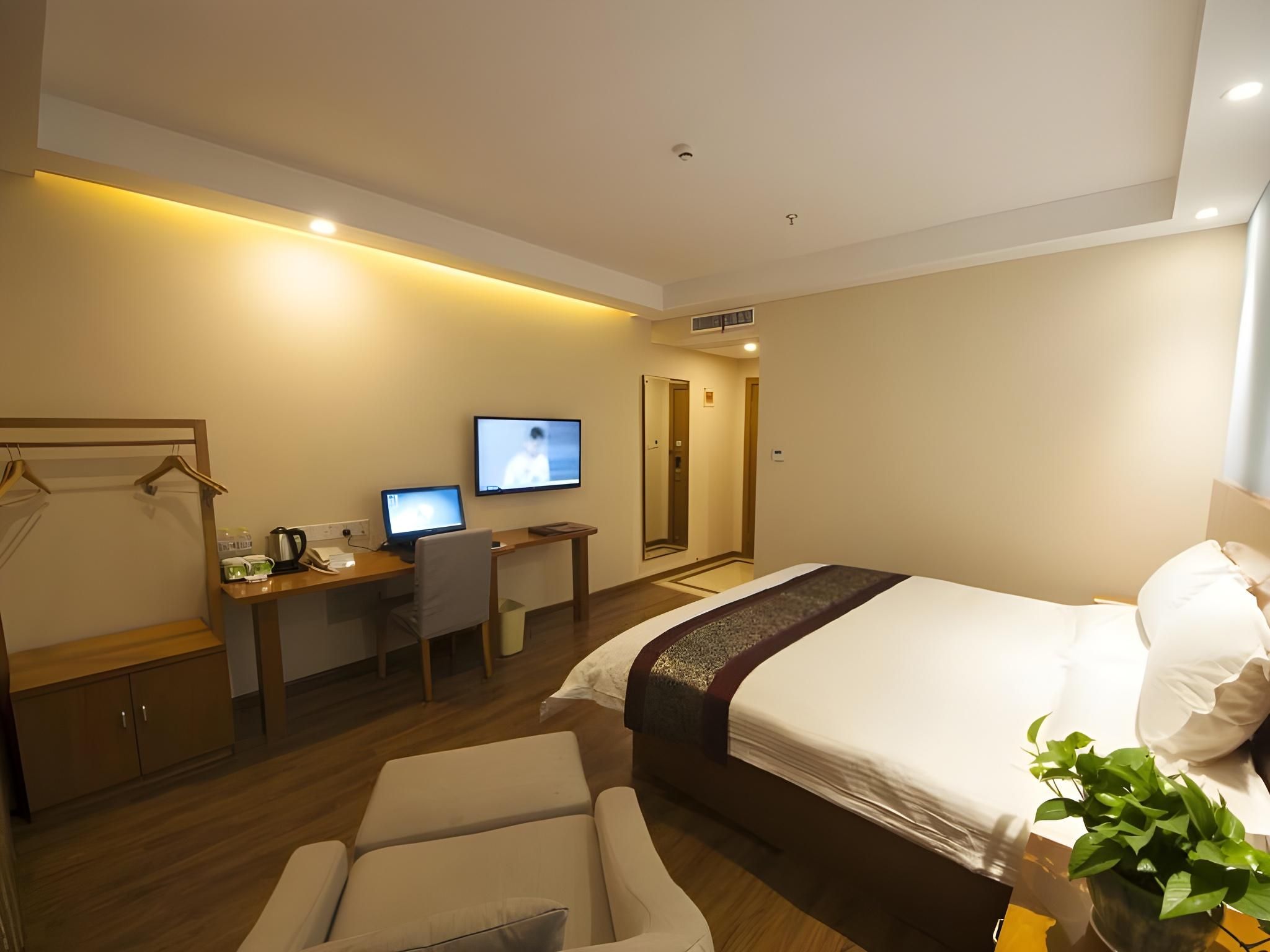 GTR - Guest Room with One 1.8M Bed