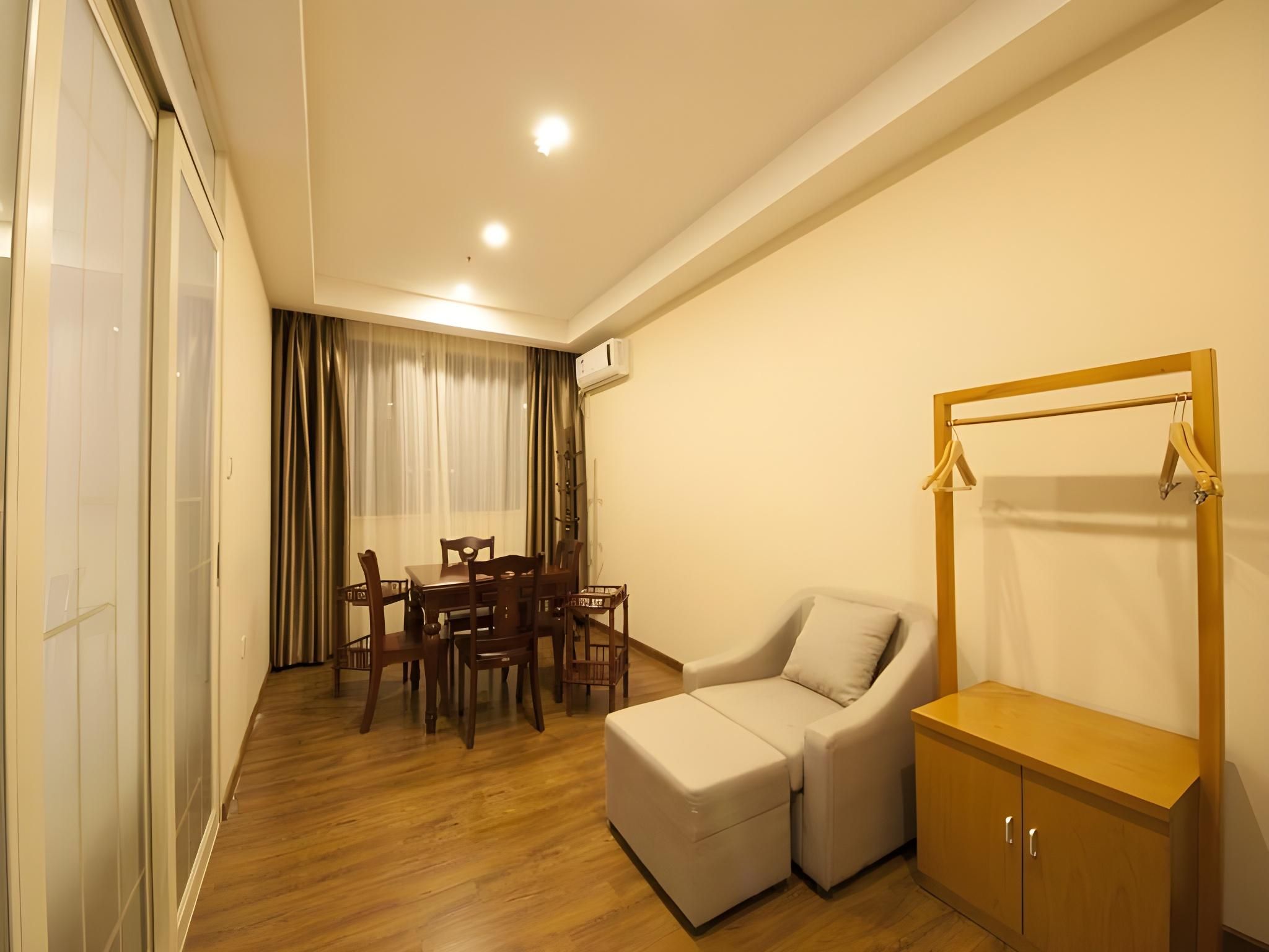 GreenTree Inn Taizhou JingJiang Zhongzhou Road Sunshine international business hotel Business Superior Suite 2