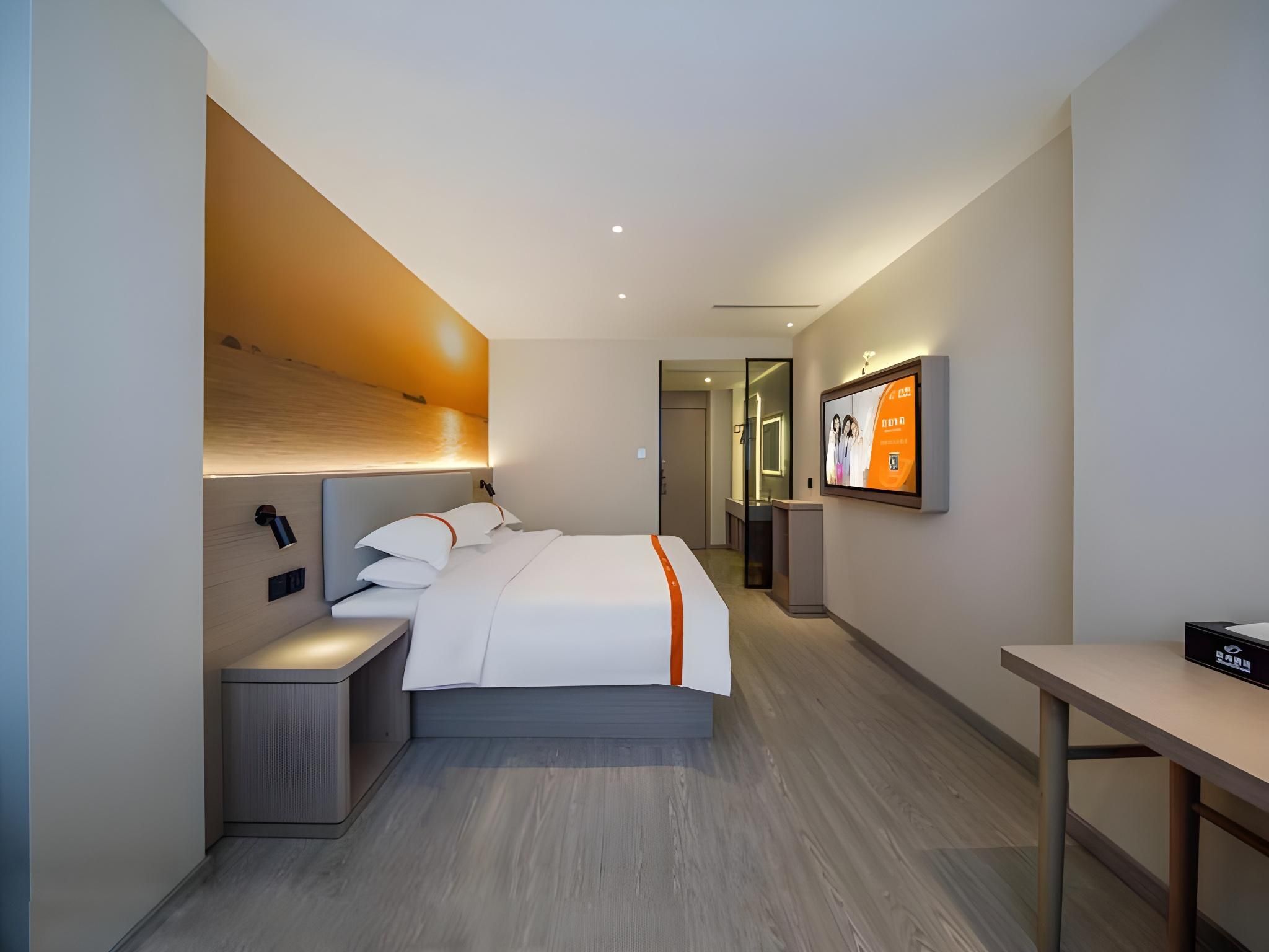 GTI - Deluxe Fashion 1 Bed Room