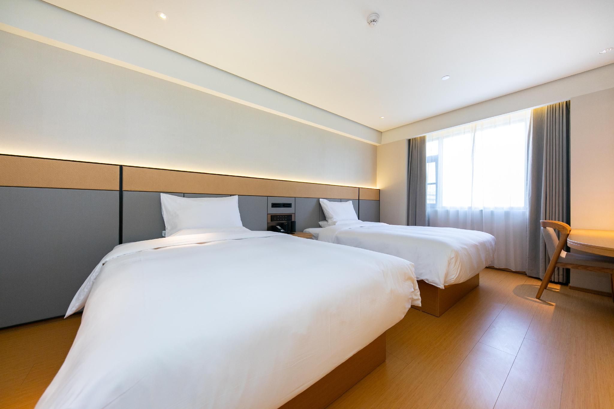 Ji Hotel Taizhou Pedestrian Street Twin Business Room