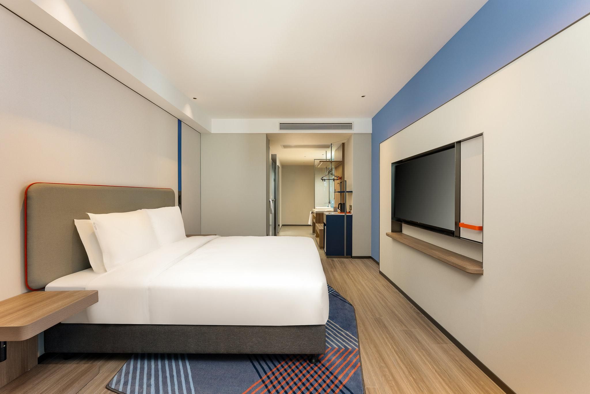 1 Bedroom Suite