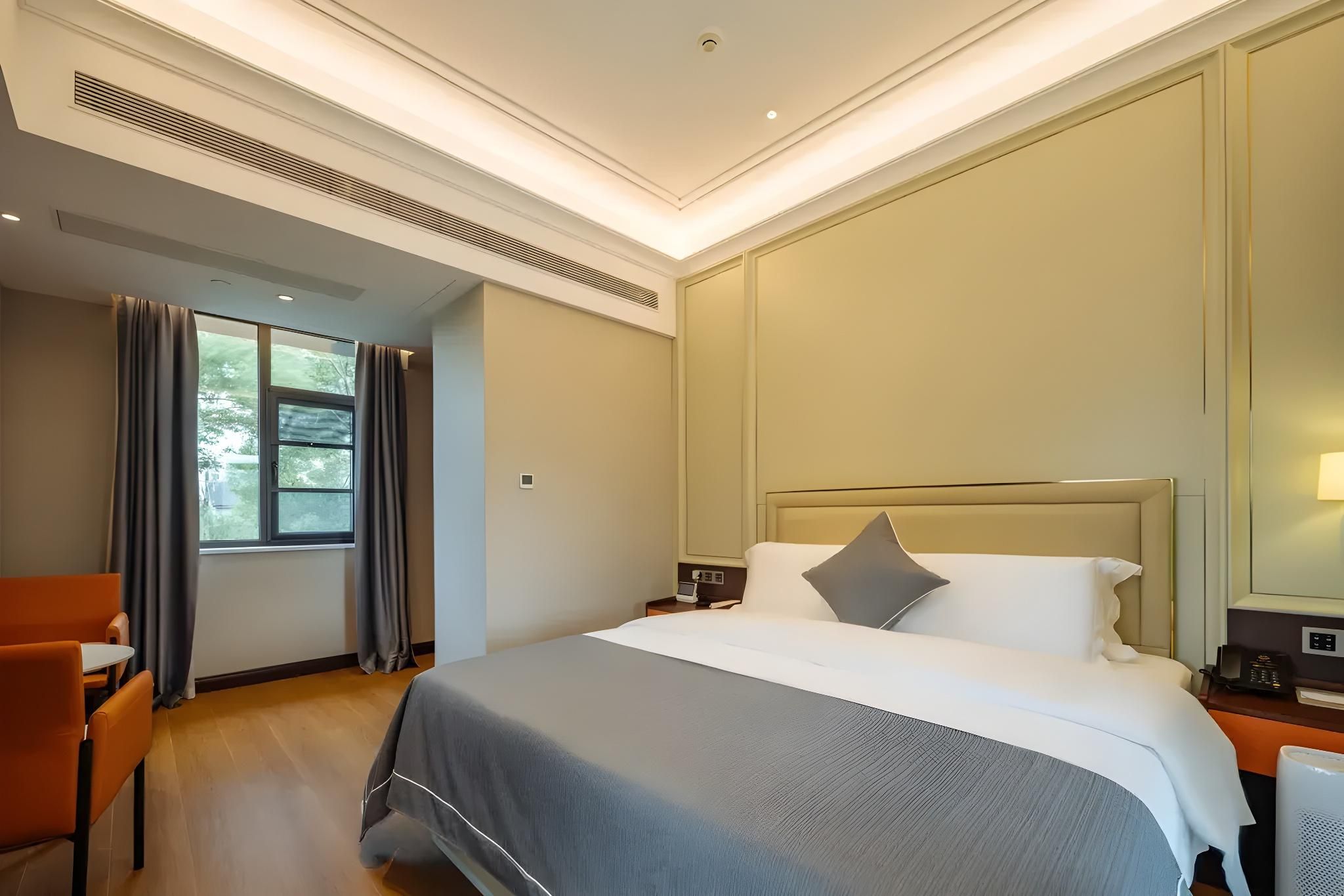 Courtyard View Double Room