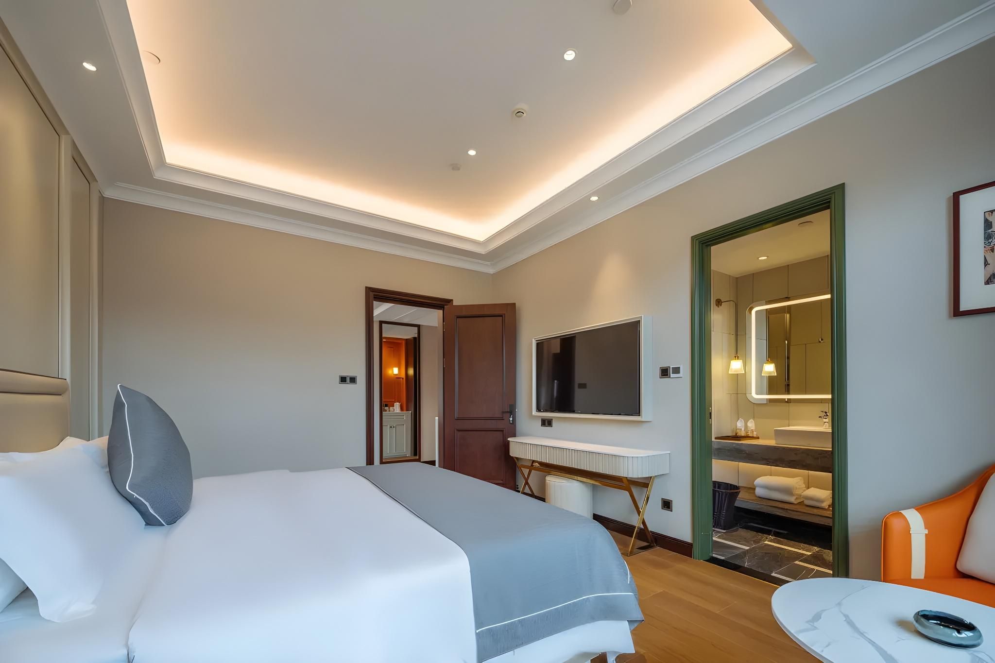 Patio Suite