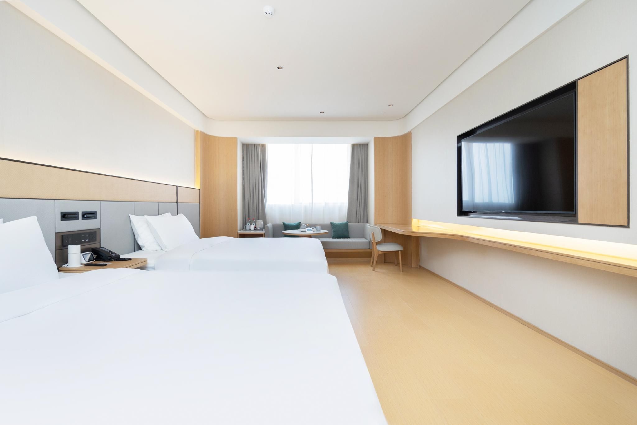 Twin Business Room