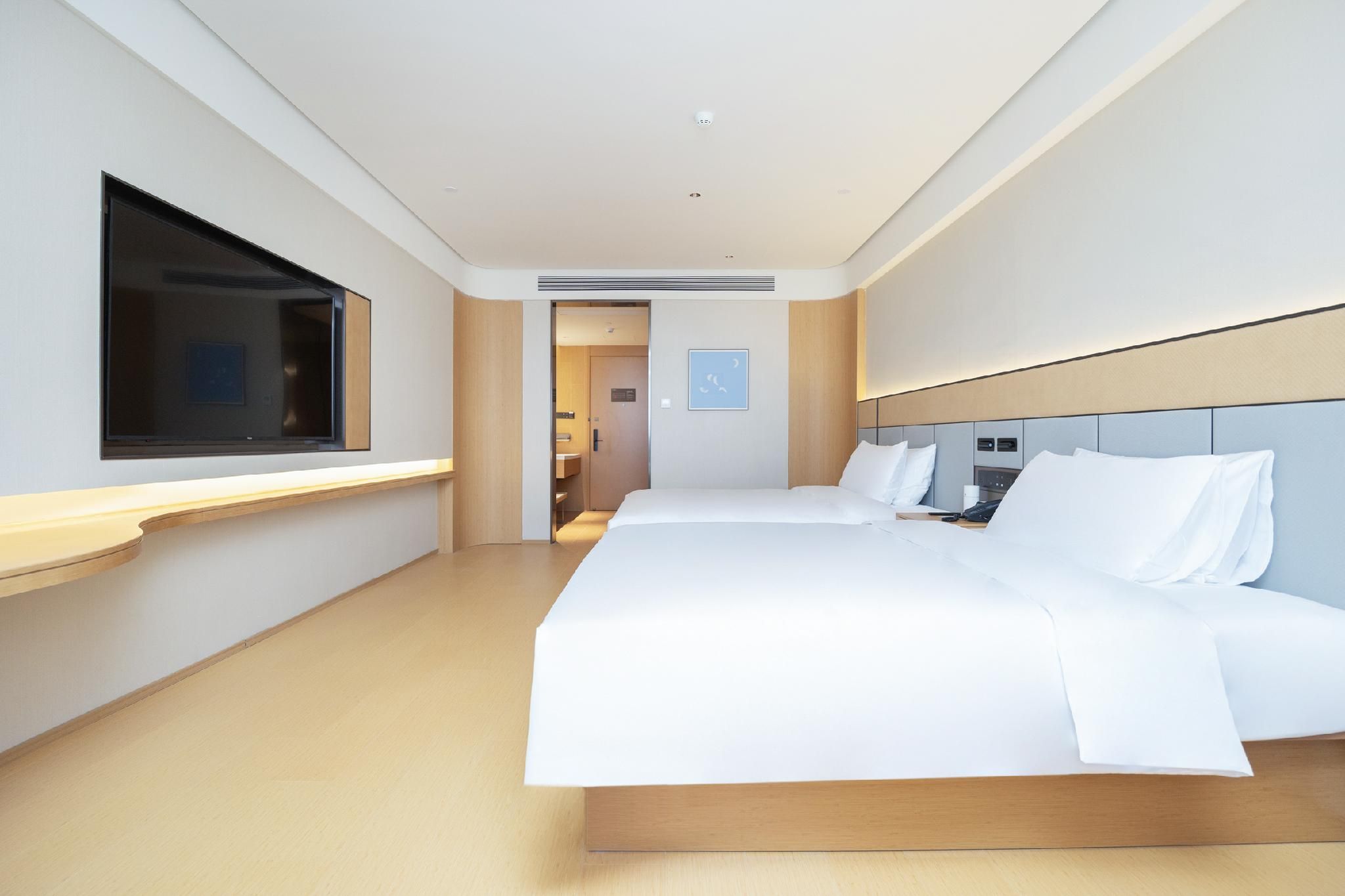 Twin Business Room