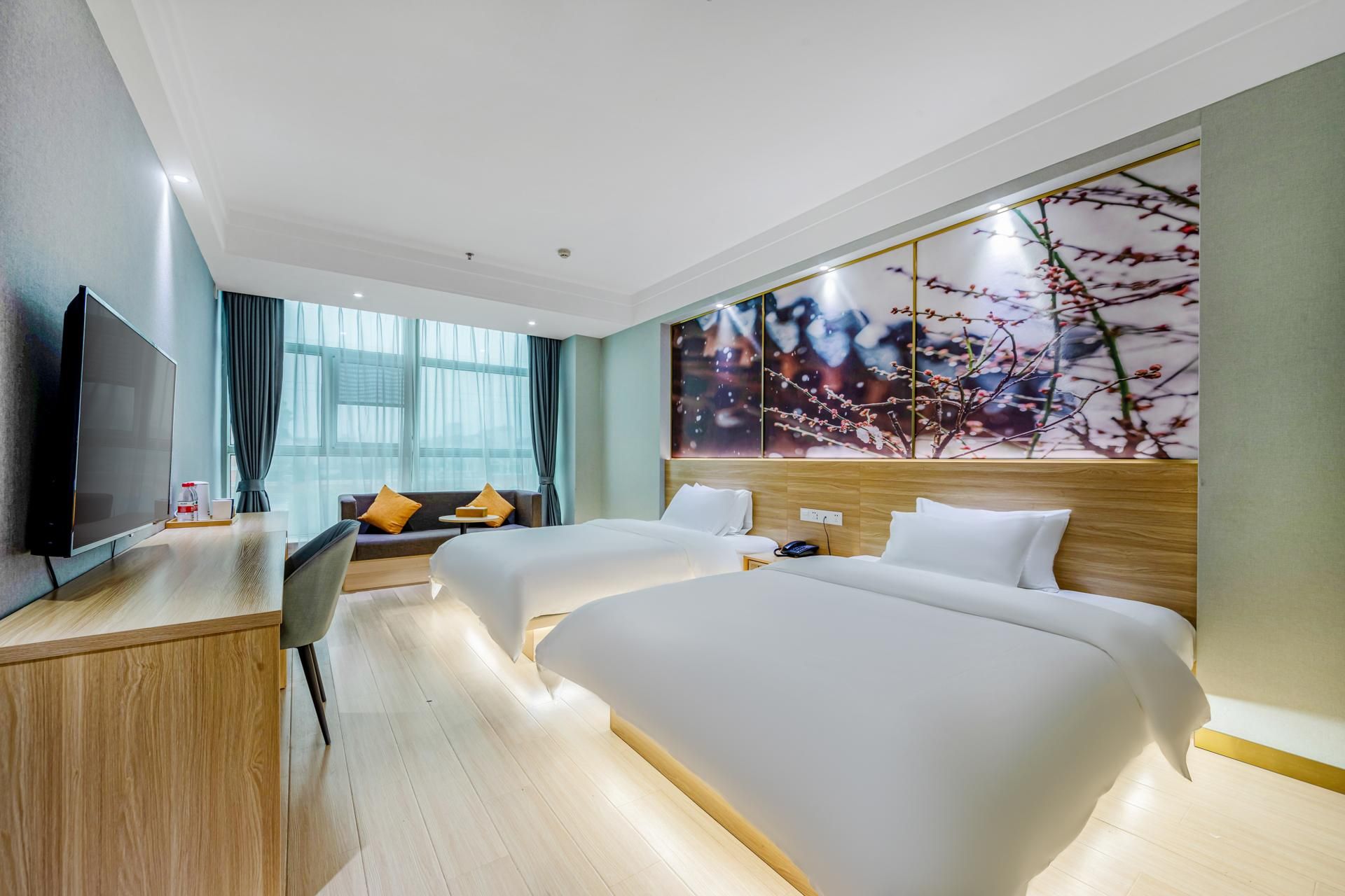 Huazhu - Deluxe Twin Room