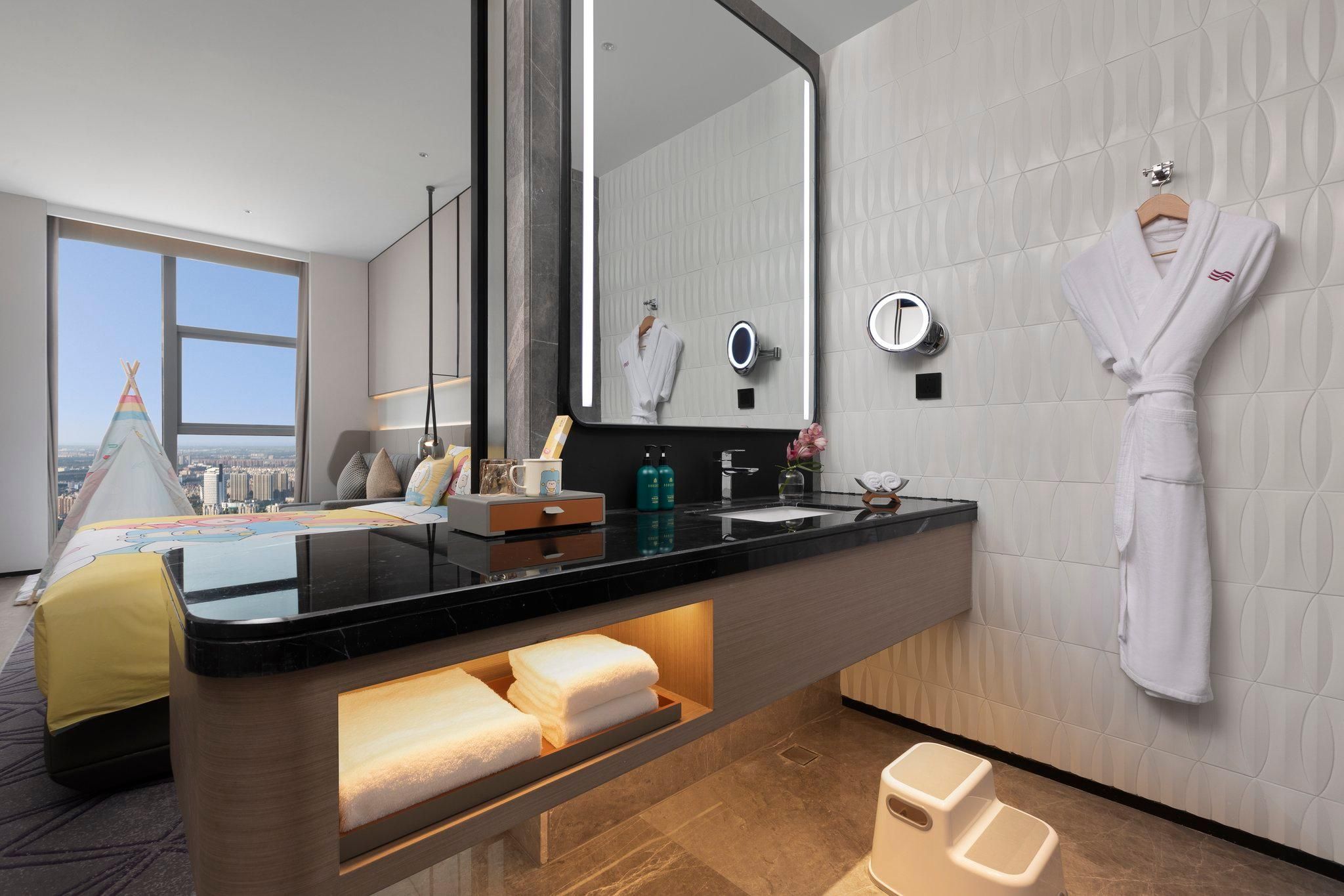 One Bedroom Suite Kids Theme