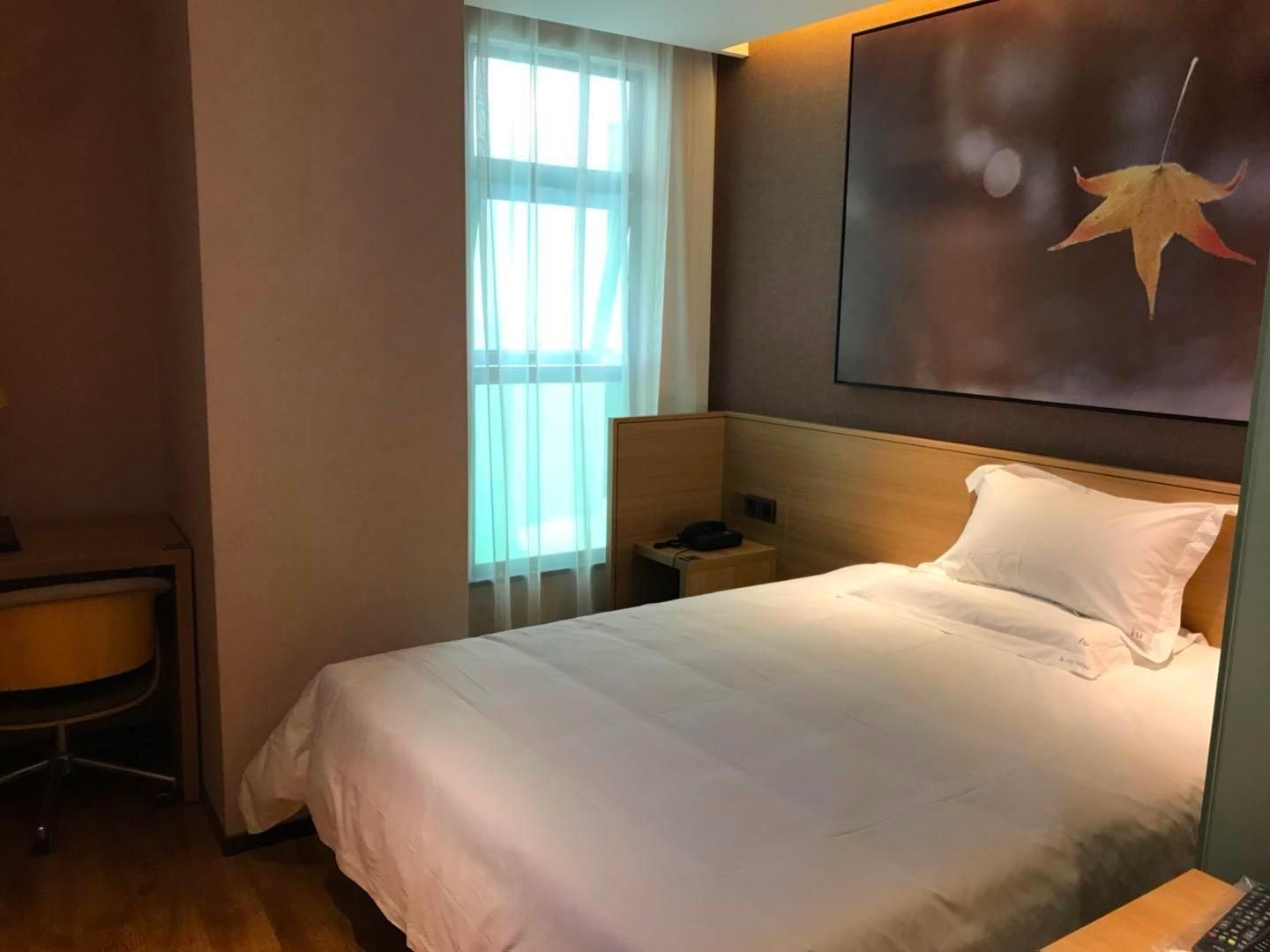 IU Compact U - Exquisite Bed Room