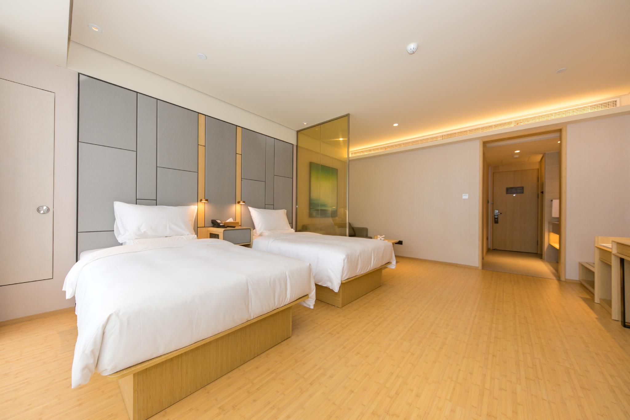 Twin Business Room