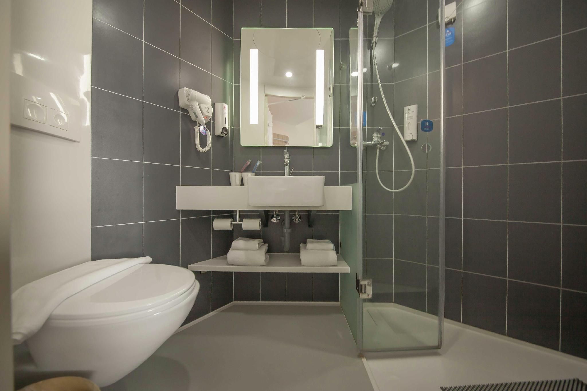 GreenTree Inn Taizhou Xinghua City Zhouzhuang Town Suite 3