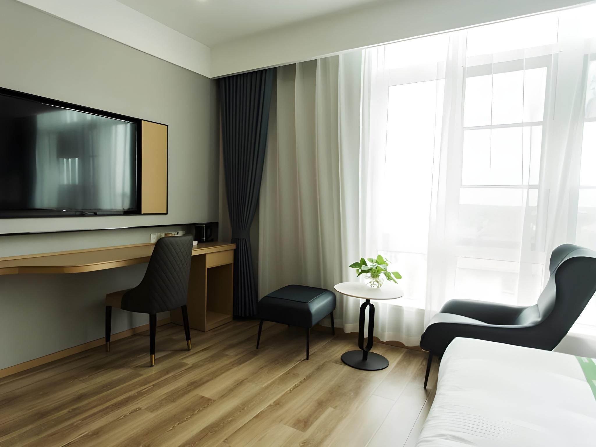 Green Tree Inn Taizhou Xinghua Anfeng Run'an Garden Superior 1 Queen 3