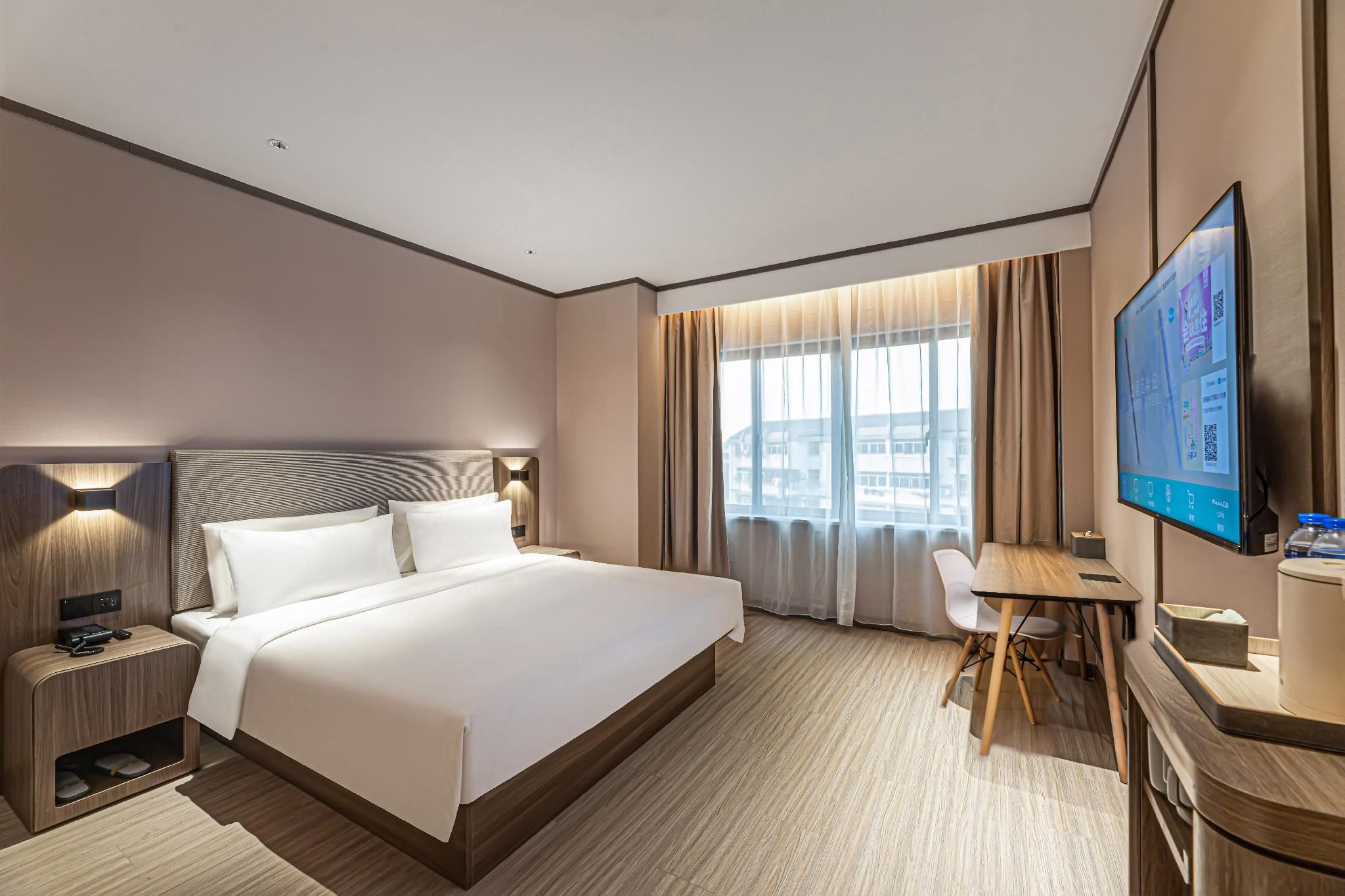 Huazhu - Superior BedRoom