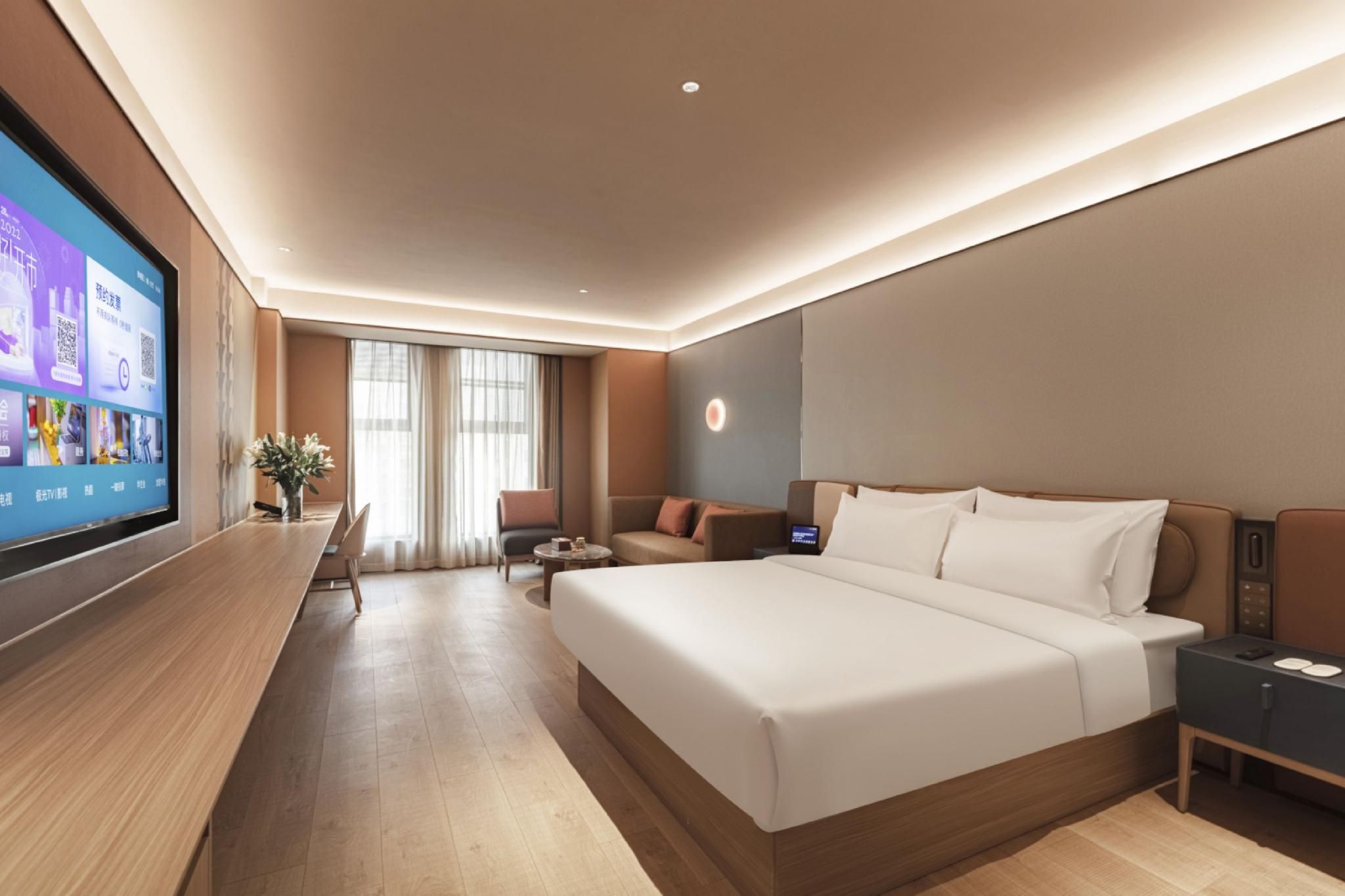Business Queen Bed Room