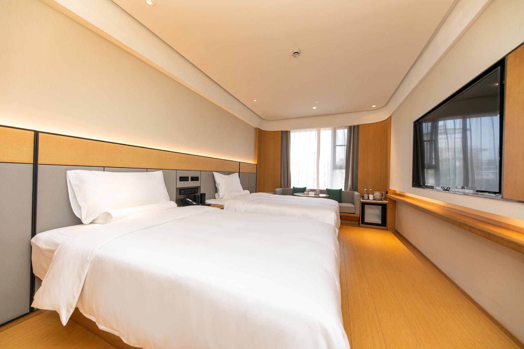 Twin Business Room