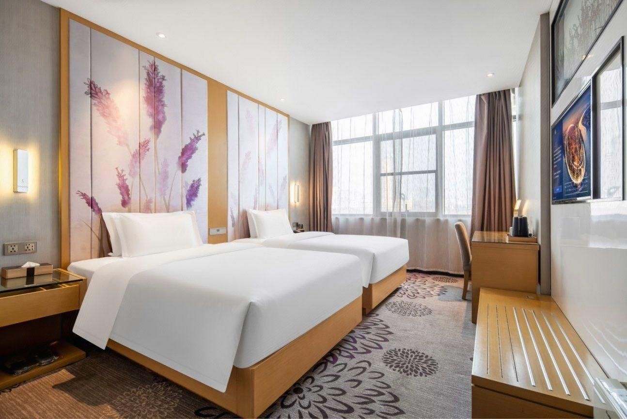 Twin Deluxe Room