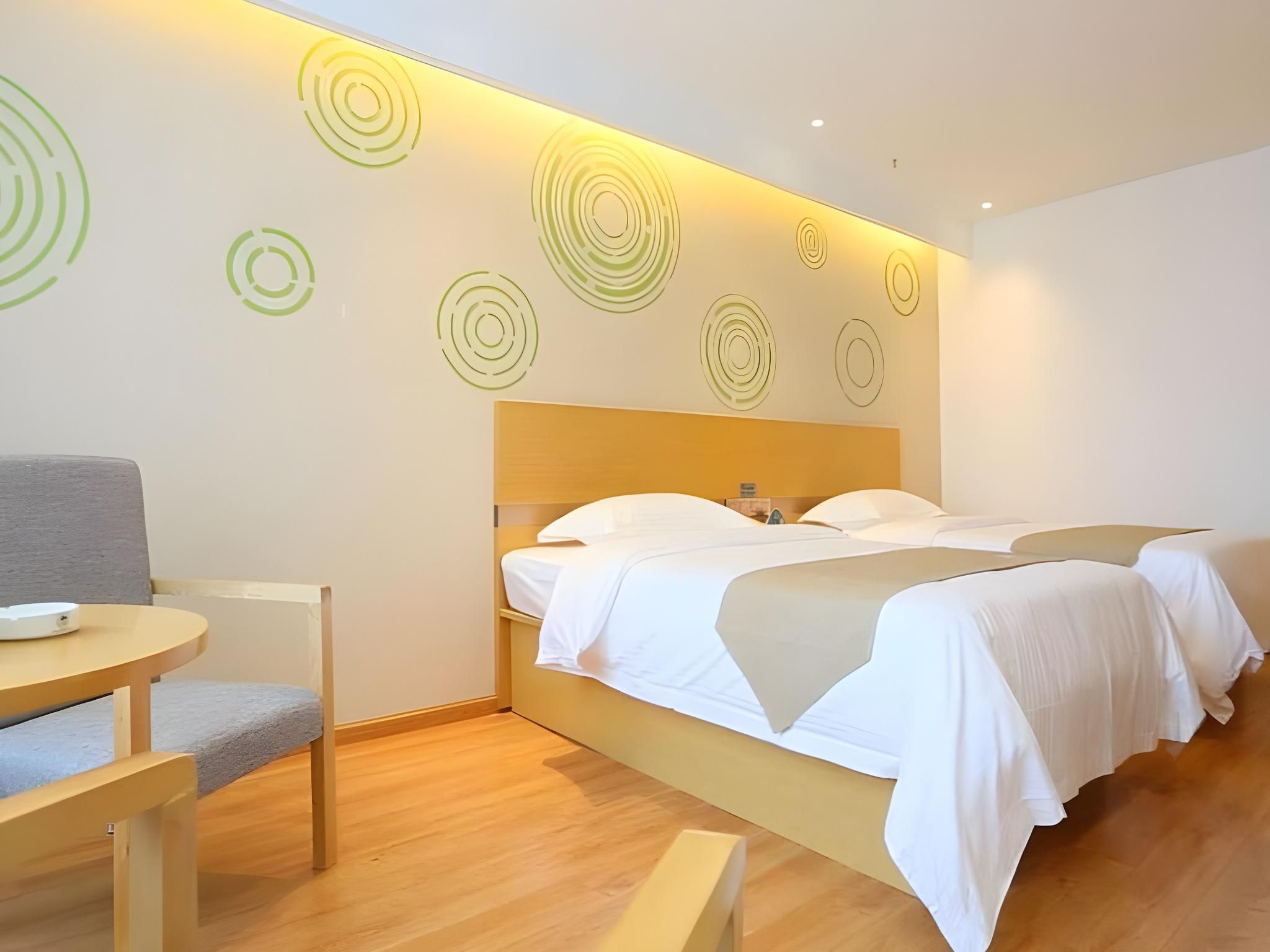 2 Bed Twin Superior Room