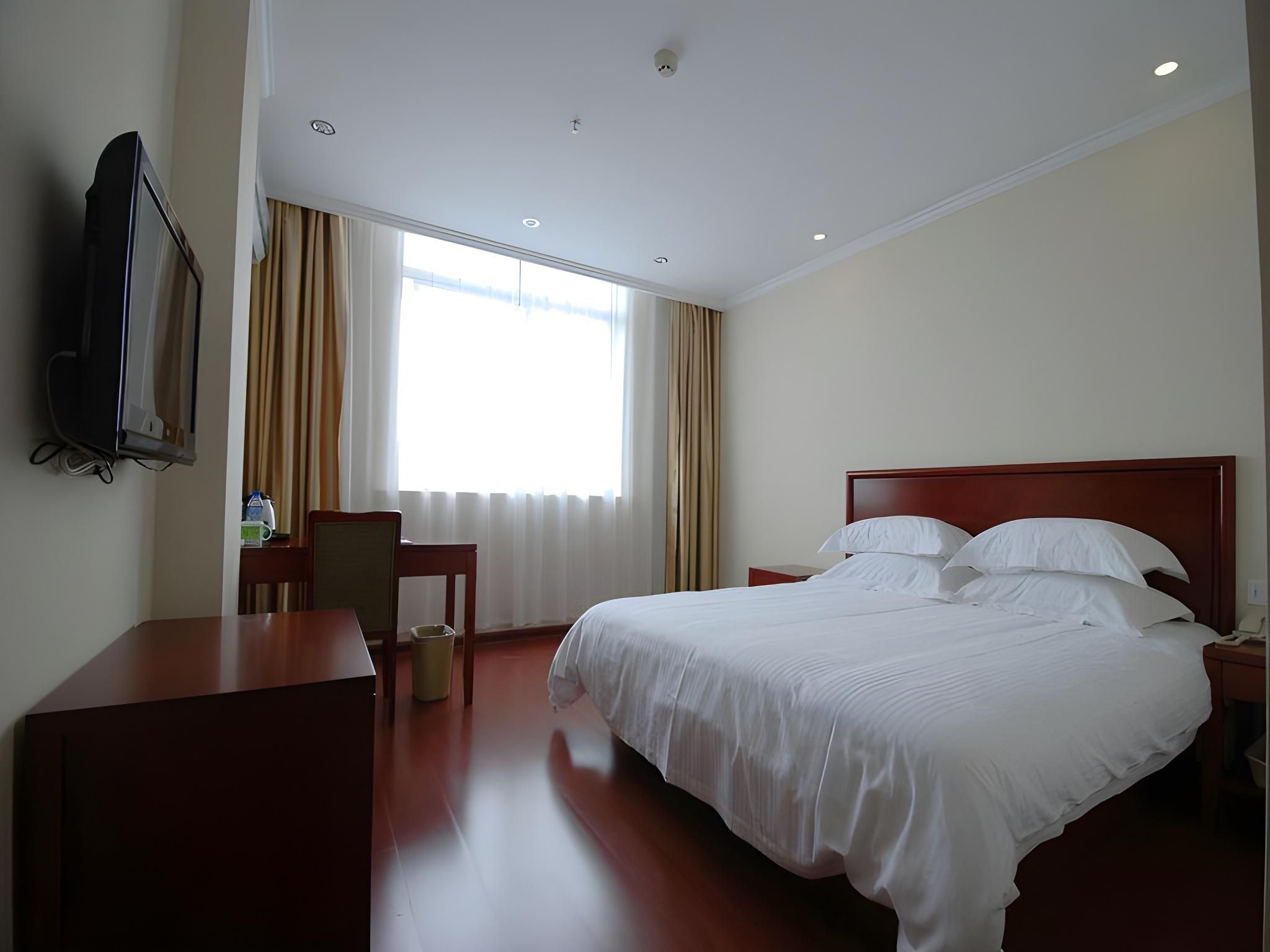 GreenTree Inn Jiangsu Taizhou Taixin Wenchang Road Business Hotel Superior 1 Queen