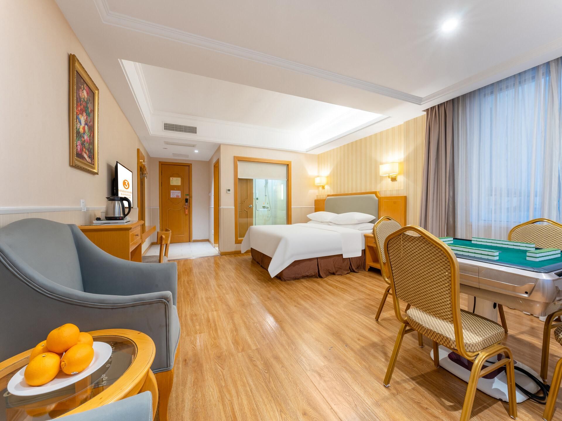 WH - Chess 1 Bed Room