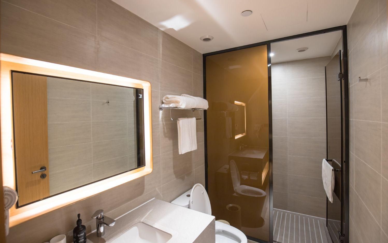 Starway Hotel Xiangyang Erqi Huazhu - Deluxe Twin Room 3