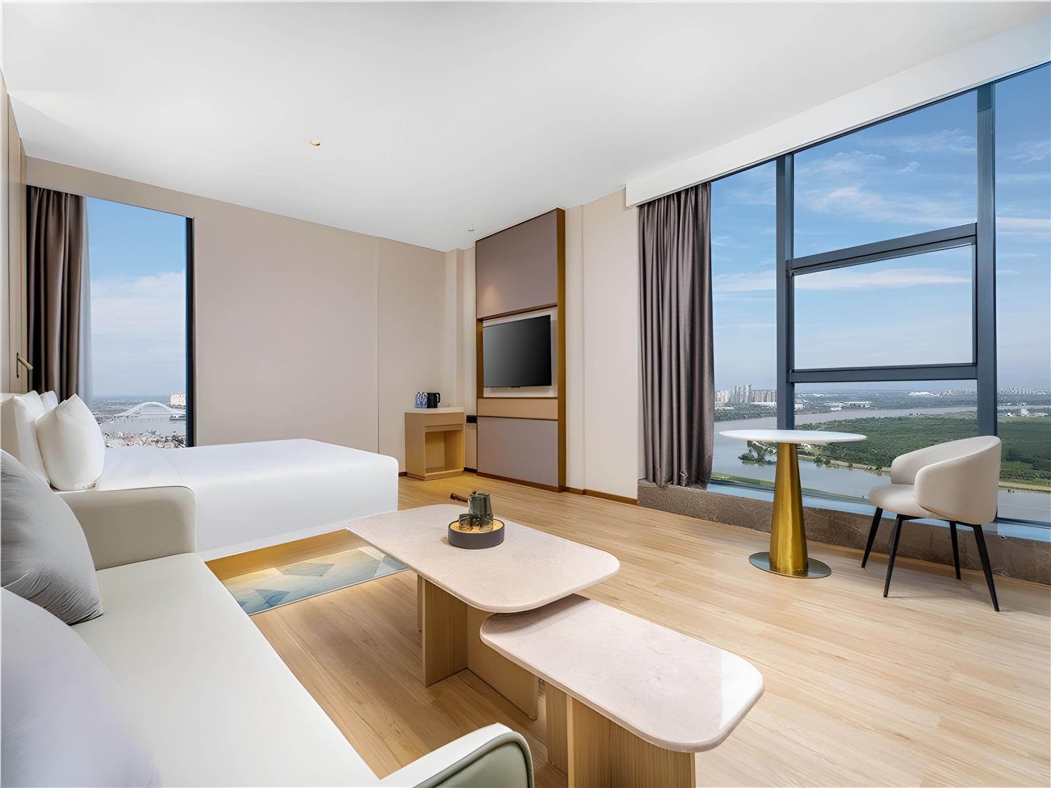 King Room, River View