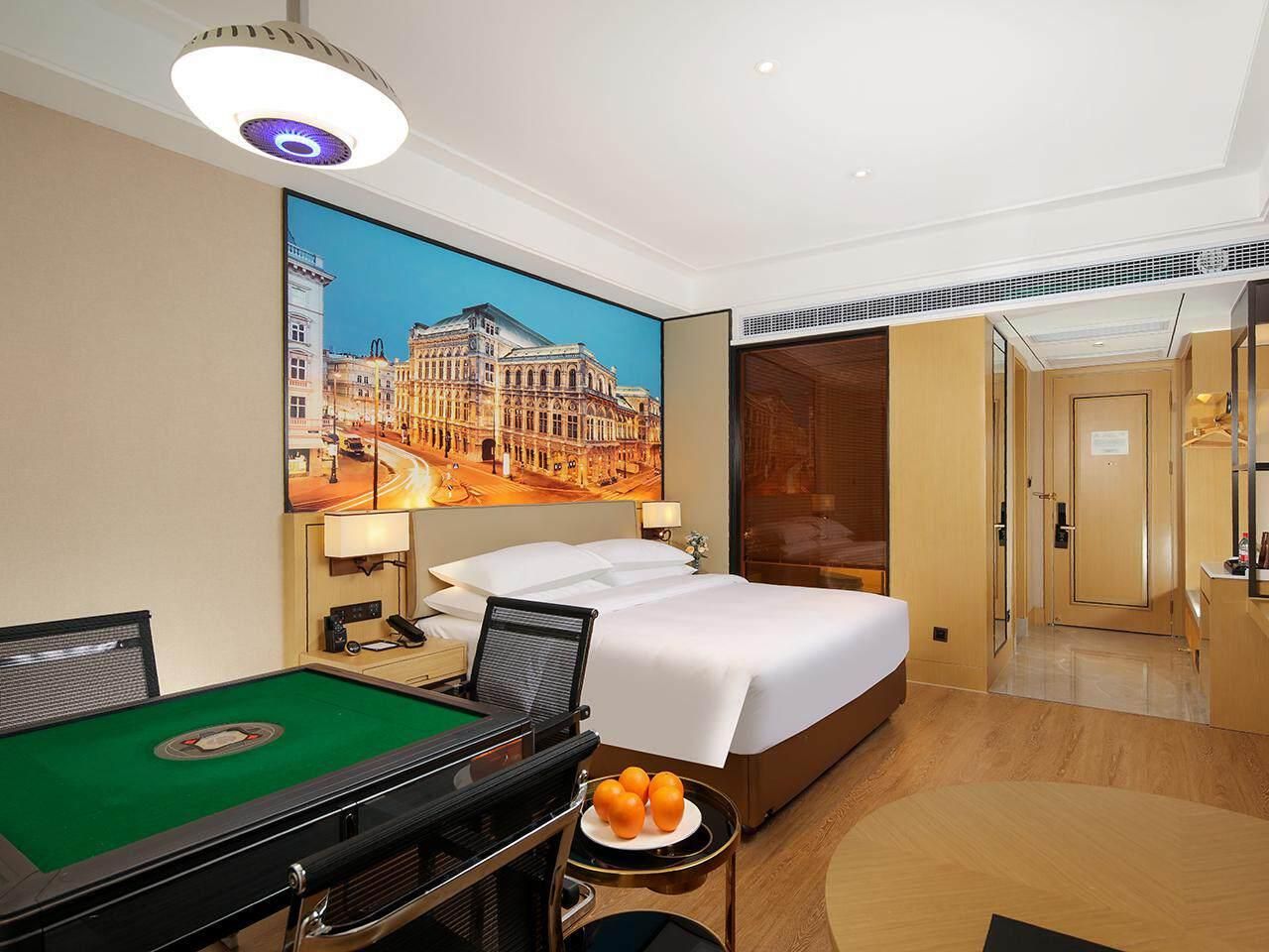 WH - Chess 1 Bed Room