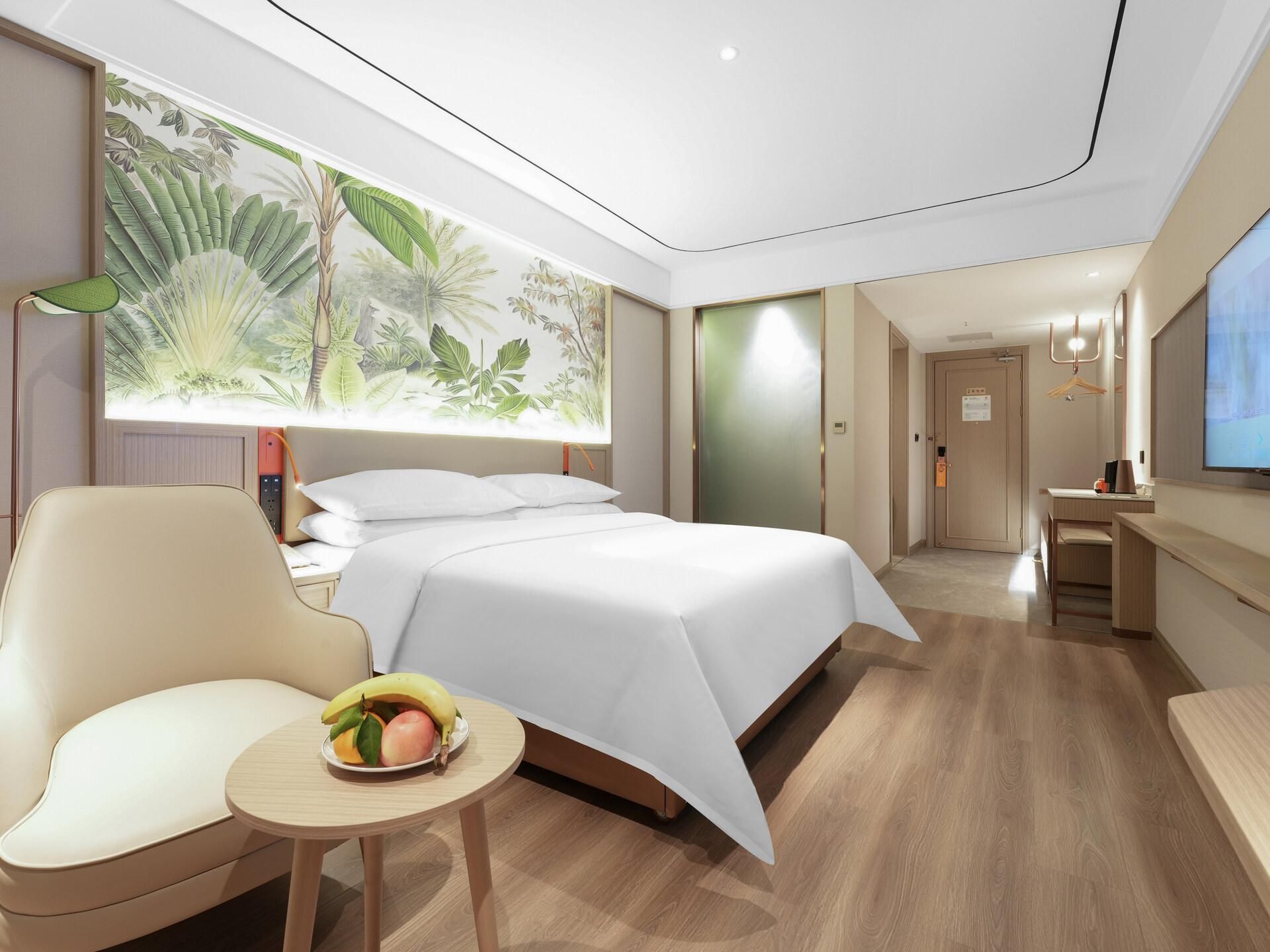 Business King Room