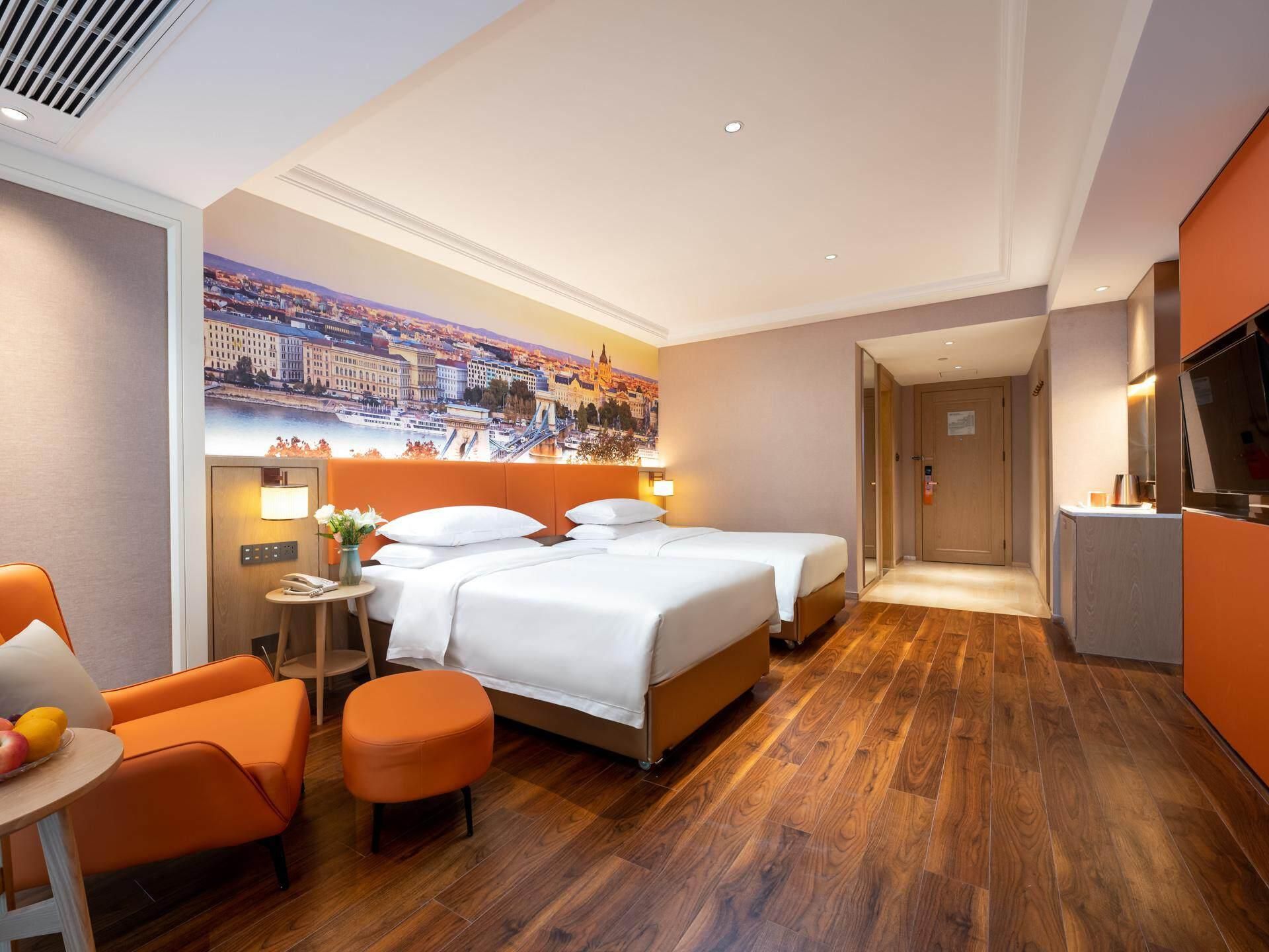 Vienna Hotel Xiangyang Greenland Twin Superior Room