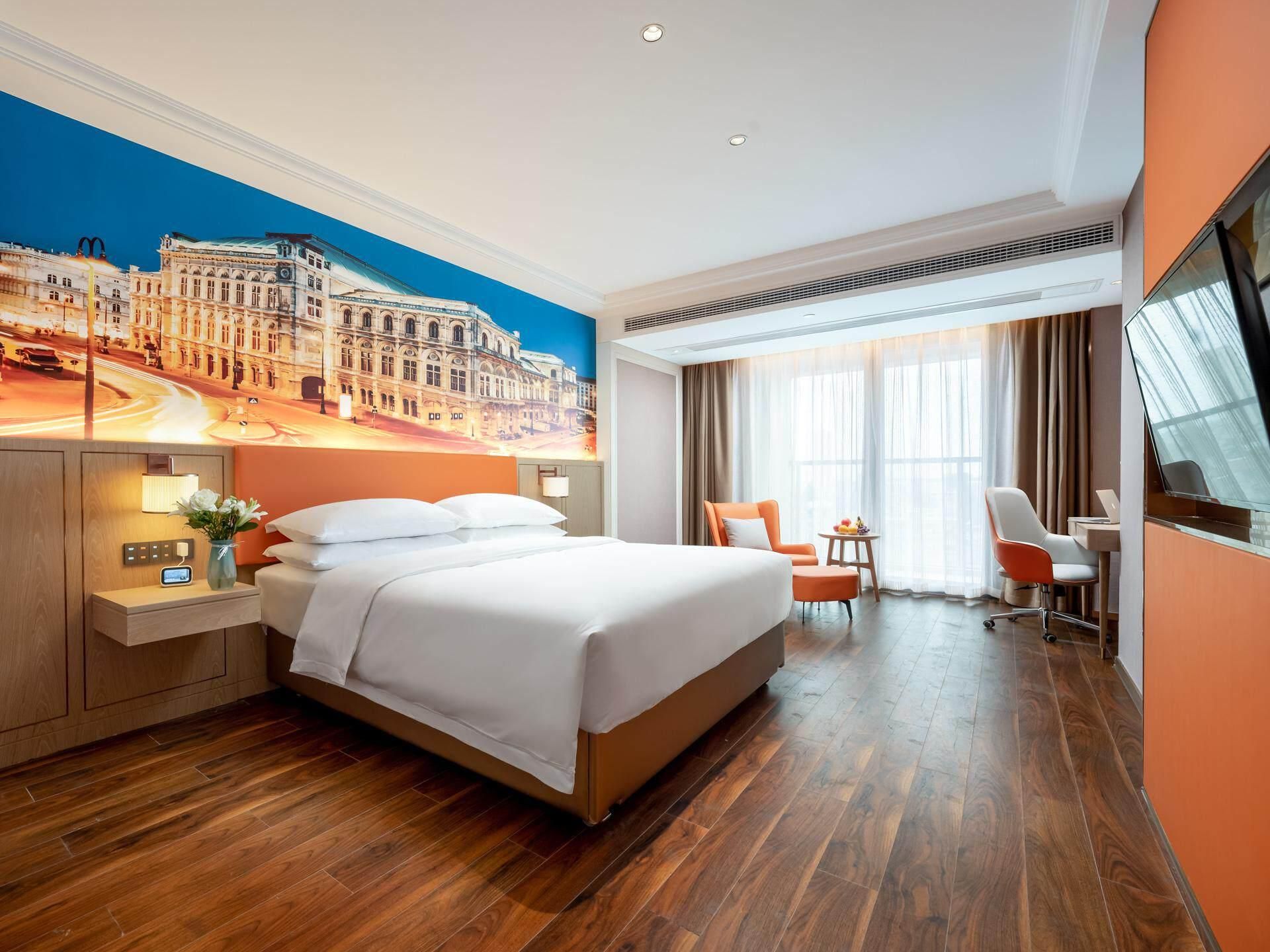 Standard - Queen Room