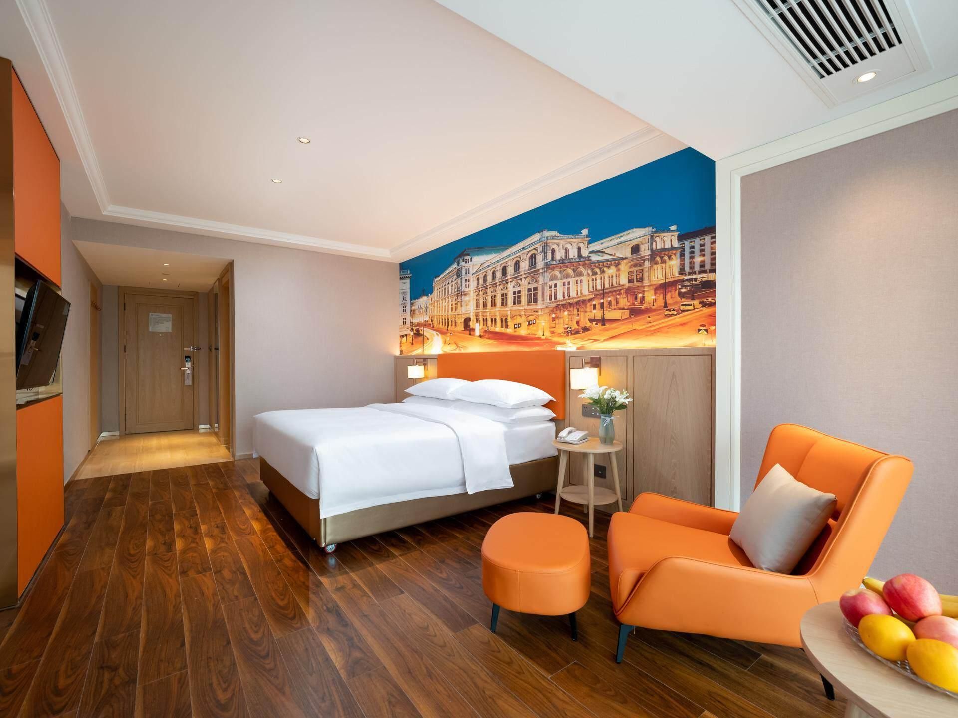 Vienna Hotel Xiangyang Greenland Guest room, 1 Queen
