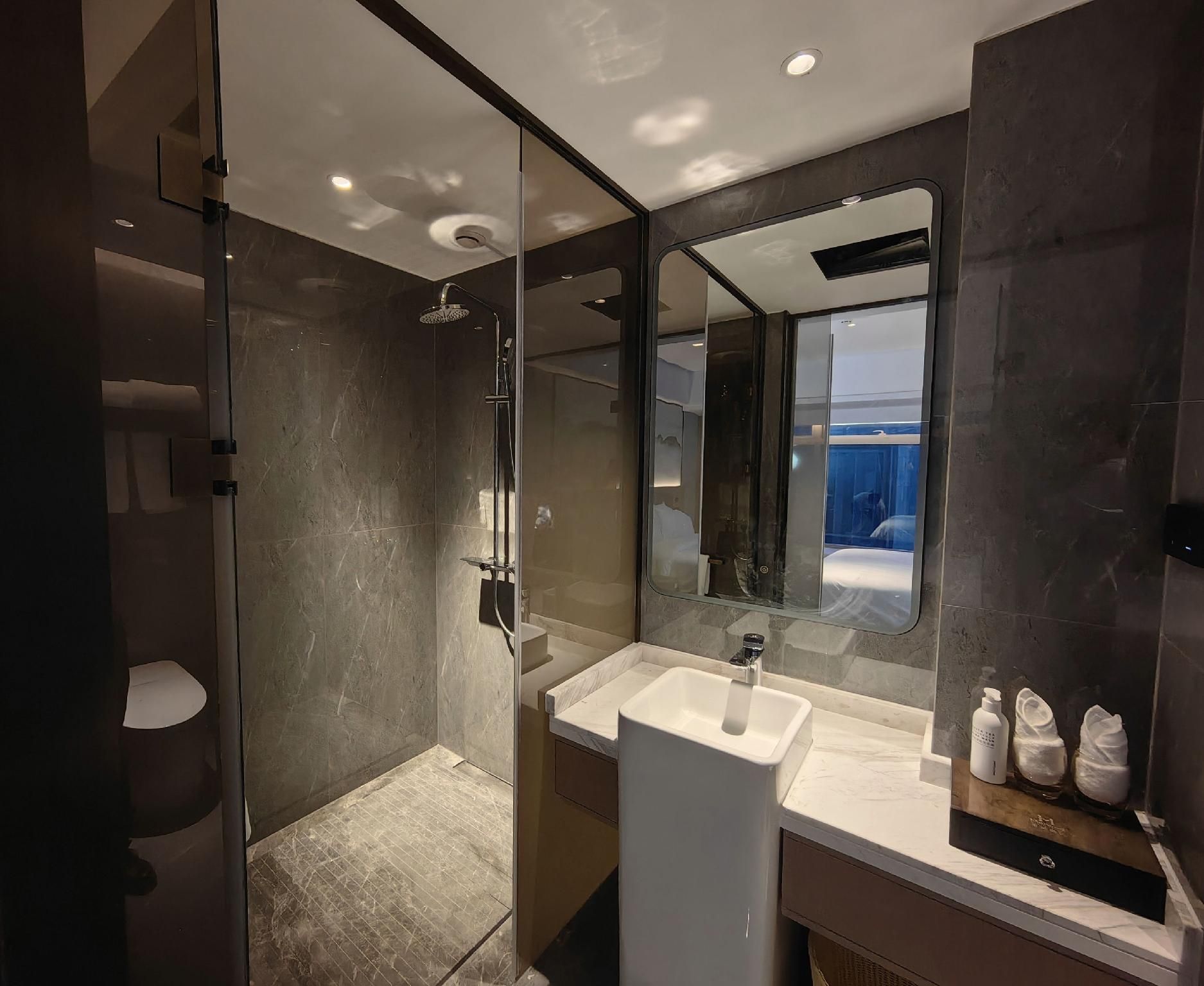 MEHOOD Hotel Xiangyang Wanda Plaza Railway Station Business Double Room 3