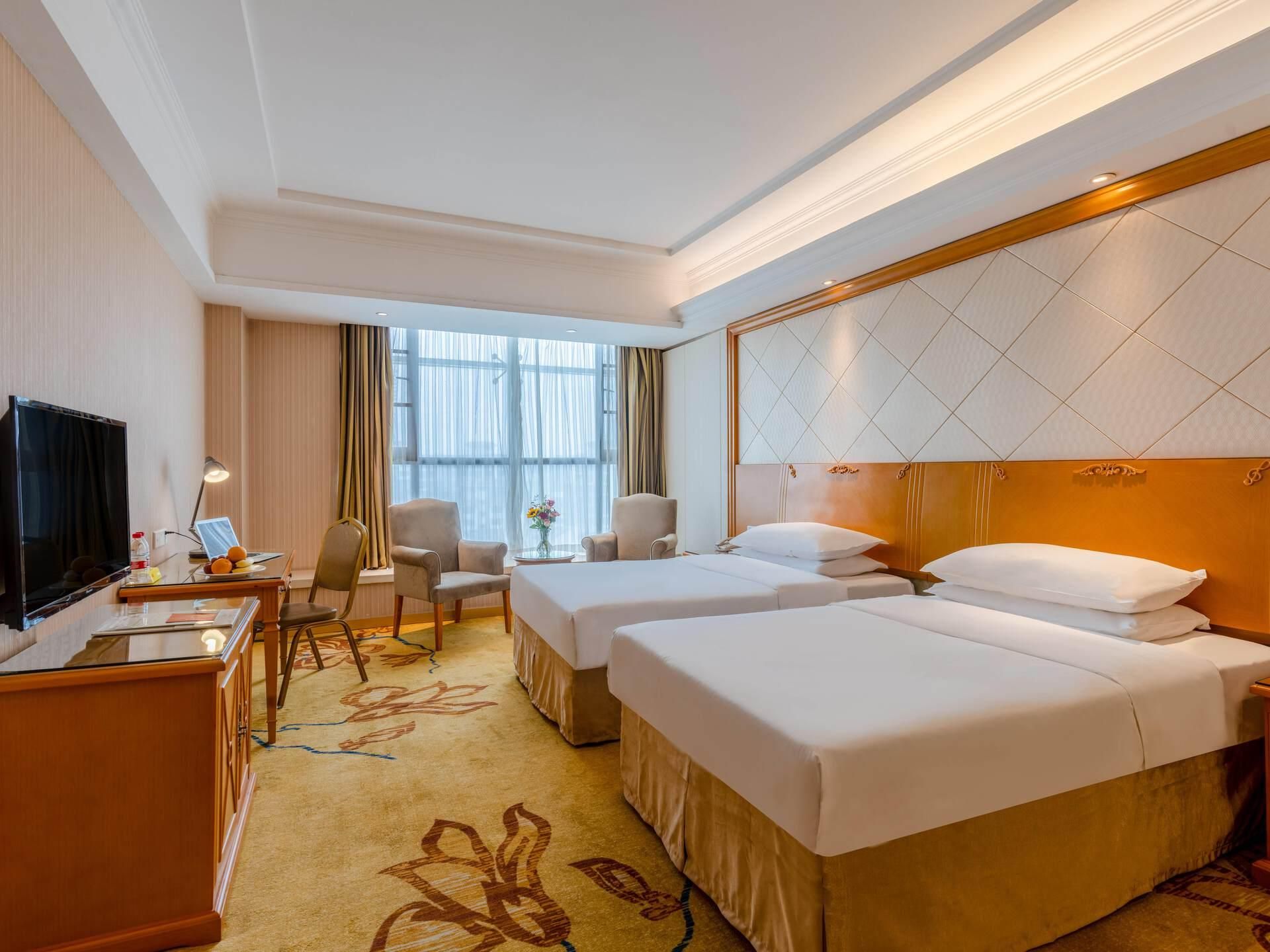WH - Deluxe Room Twin