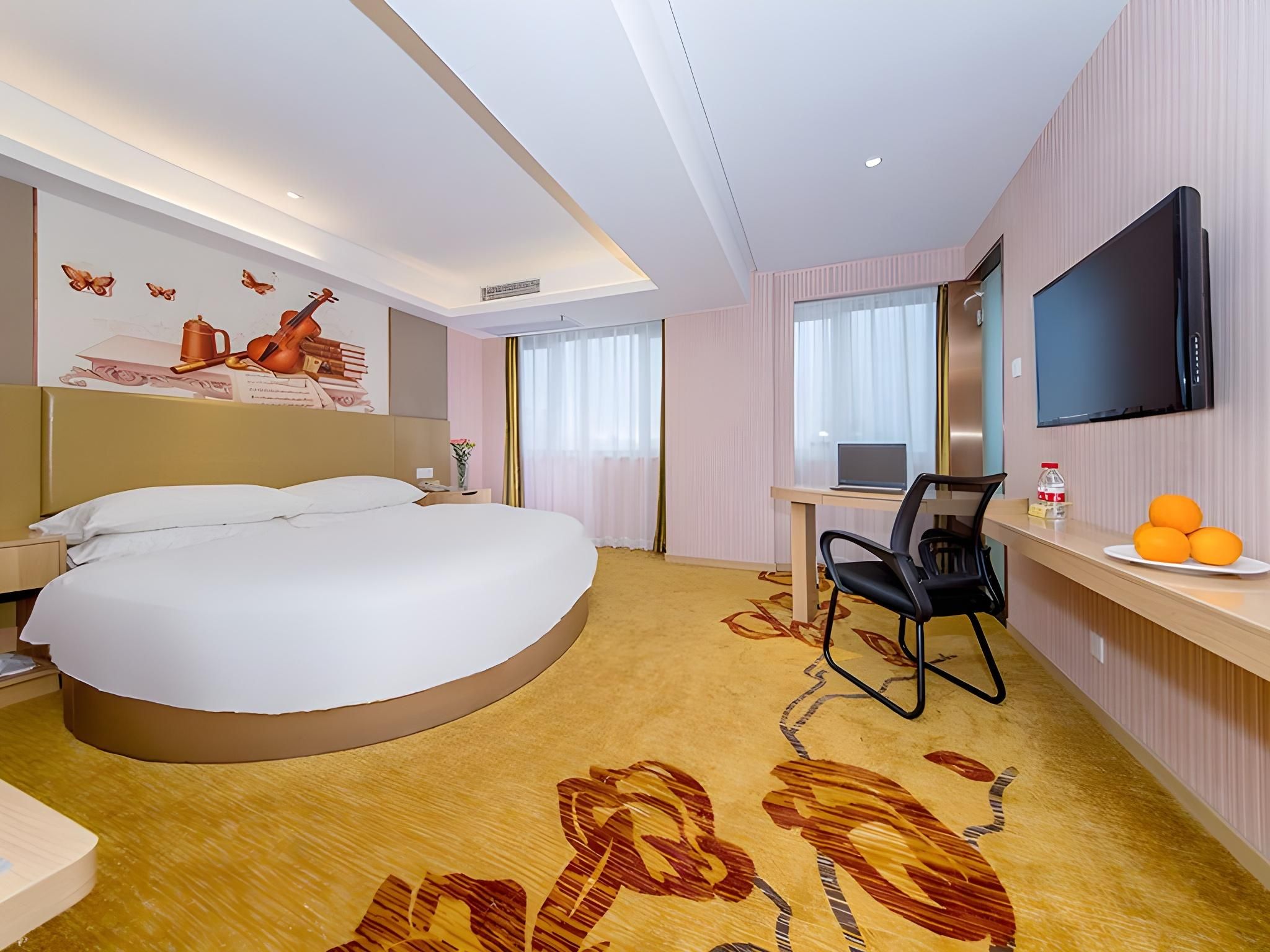 Vienna - Romance Themed Bed Room