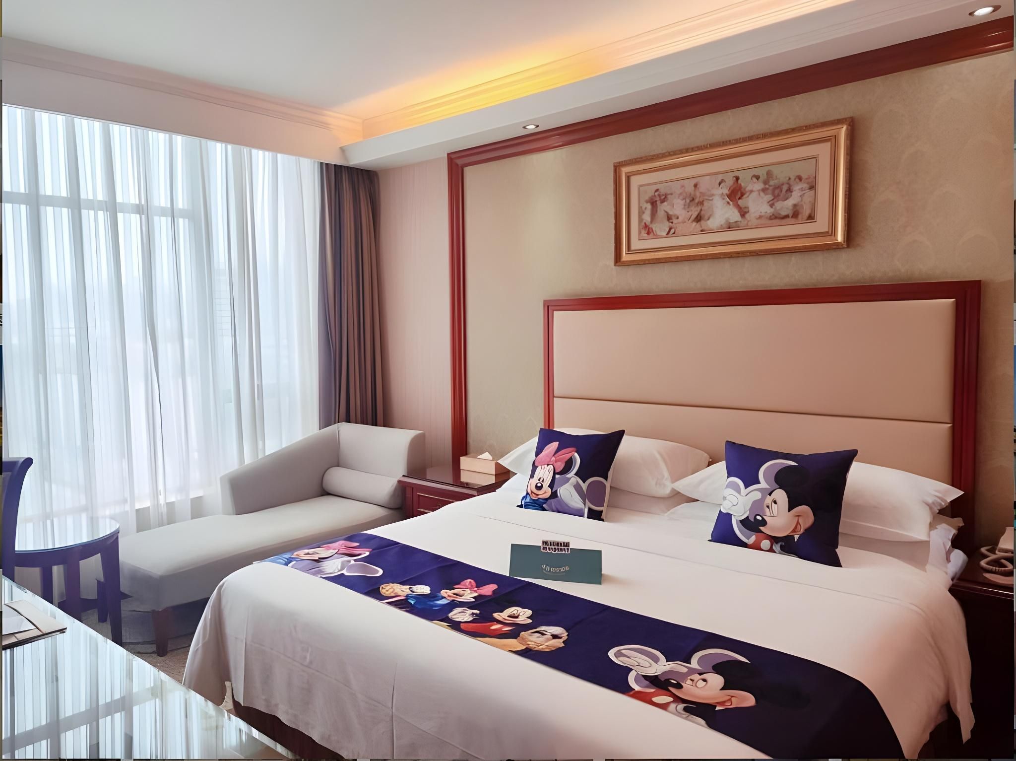 WH - Fmaily Kids Suite, Happly Planet Theme