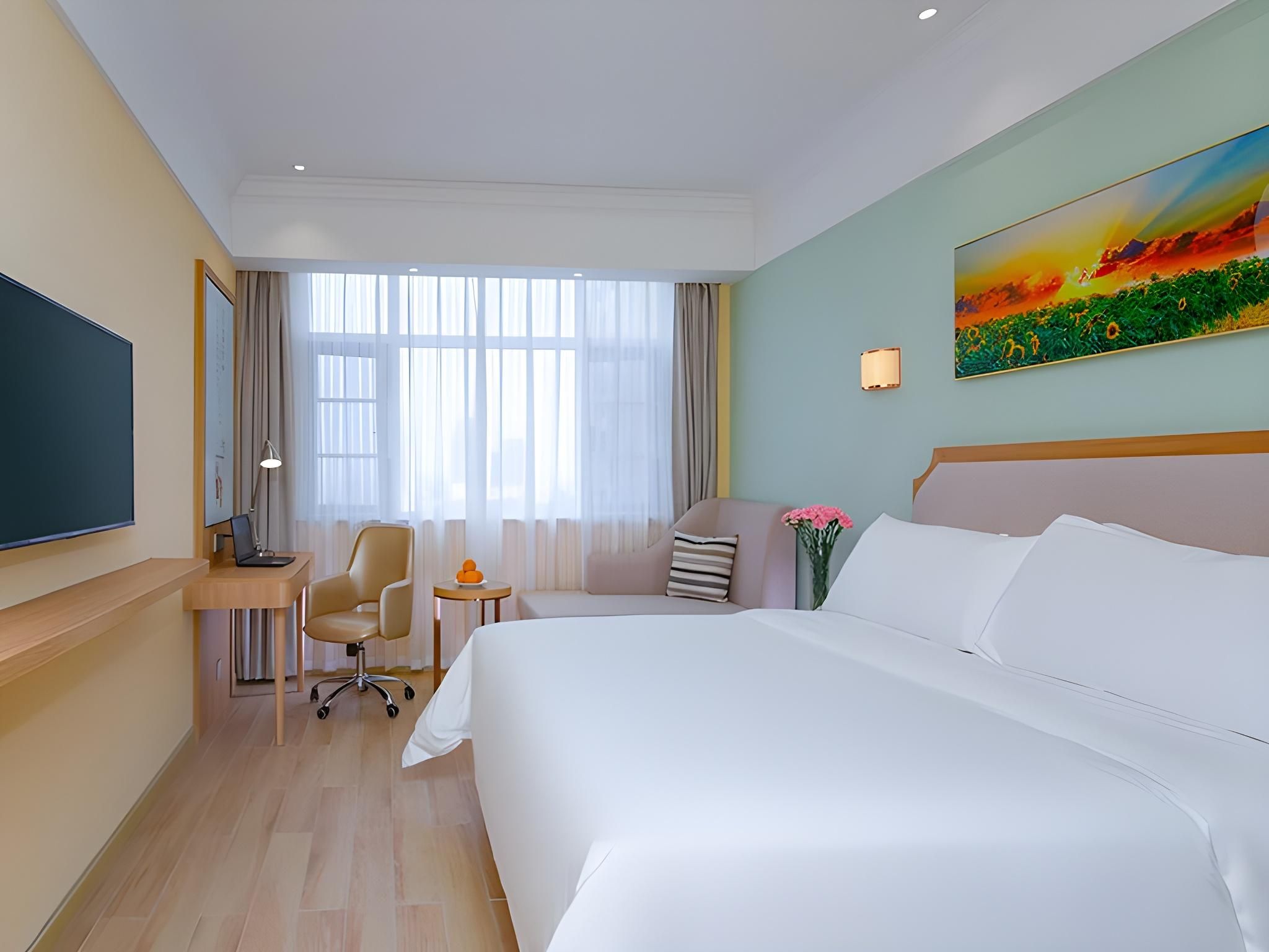 Business King Room