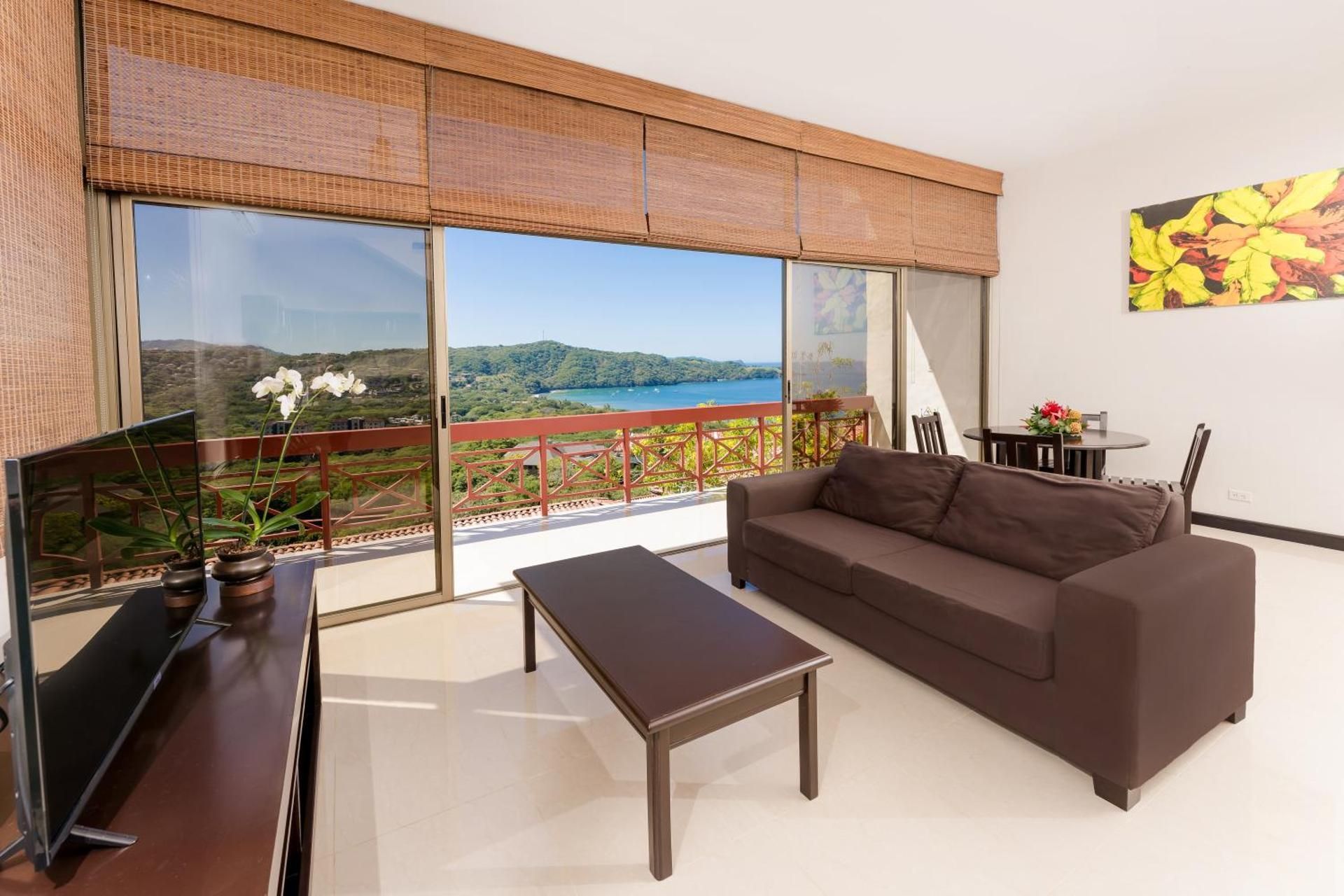 Villas Sol Beach Resort Premium Villa with Ocean View 2