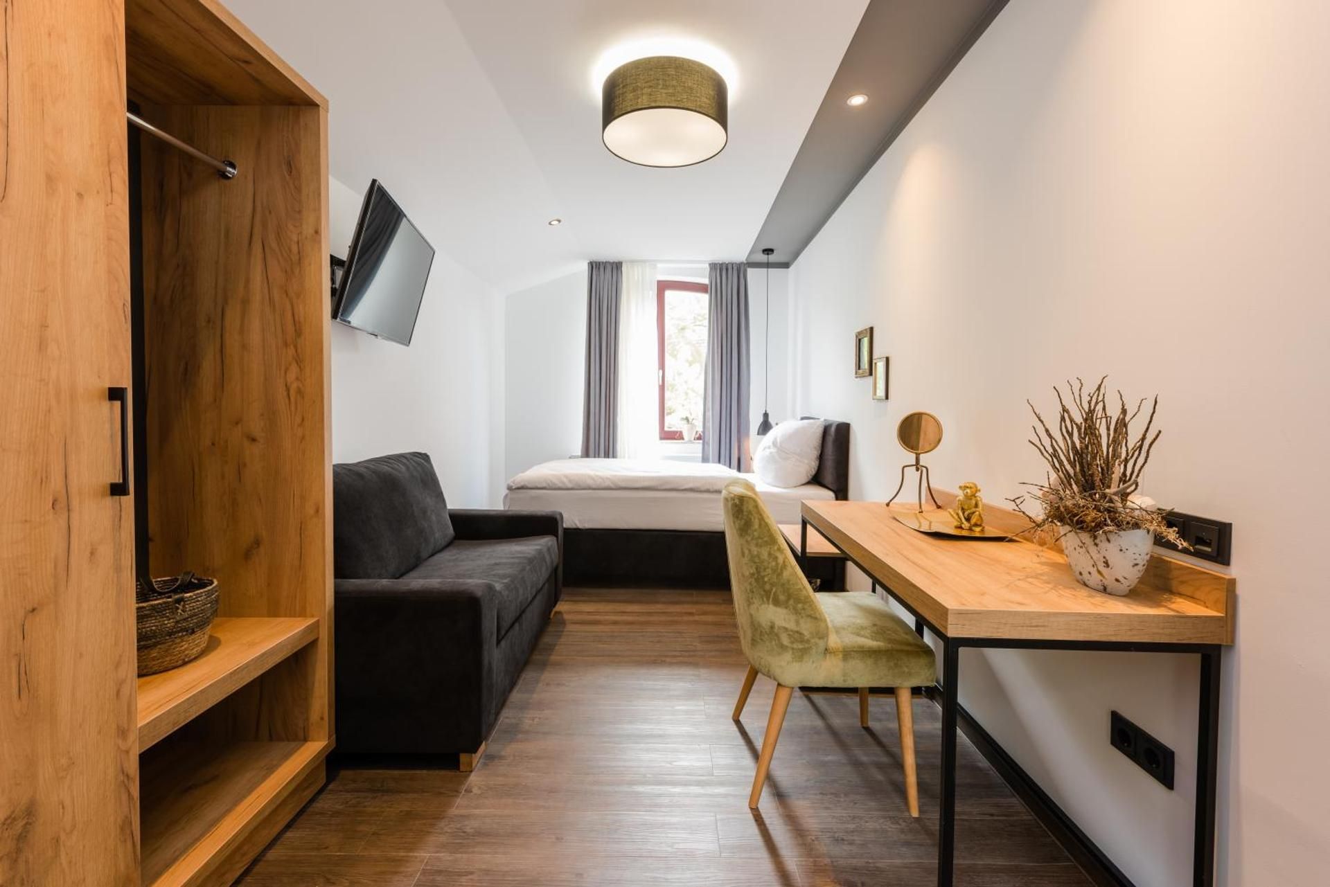 Single Room