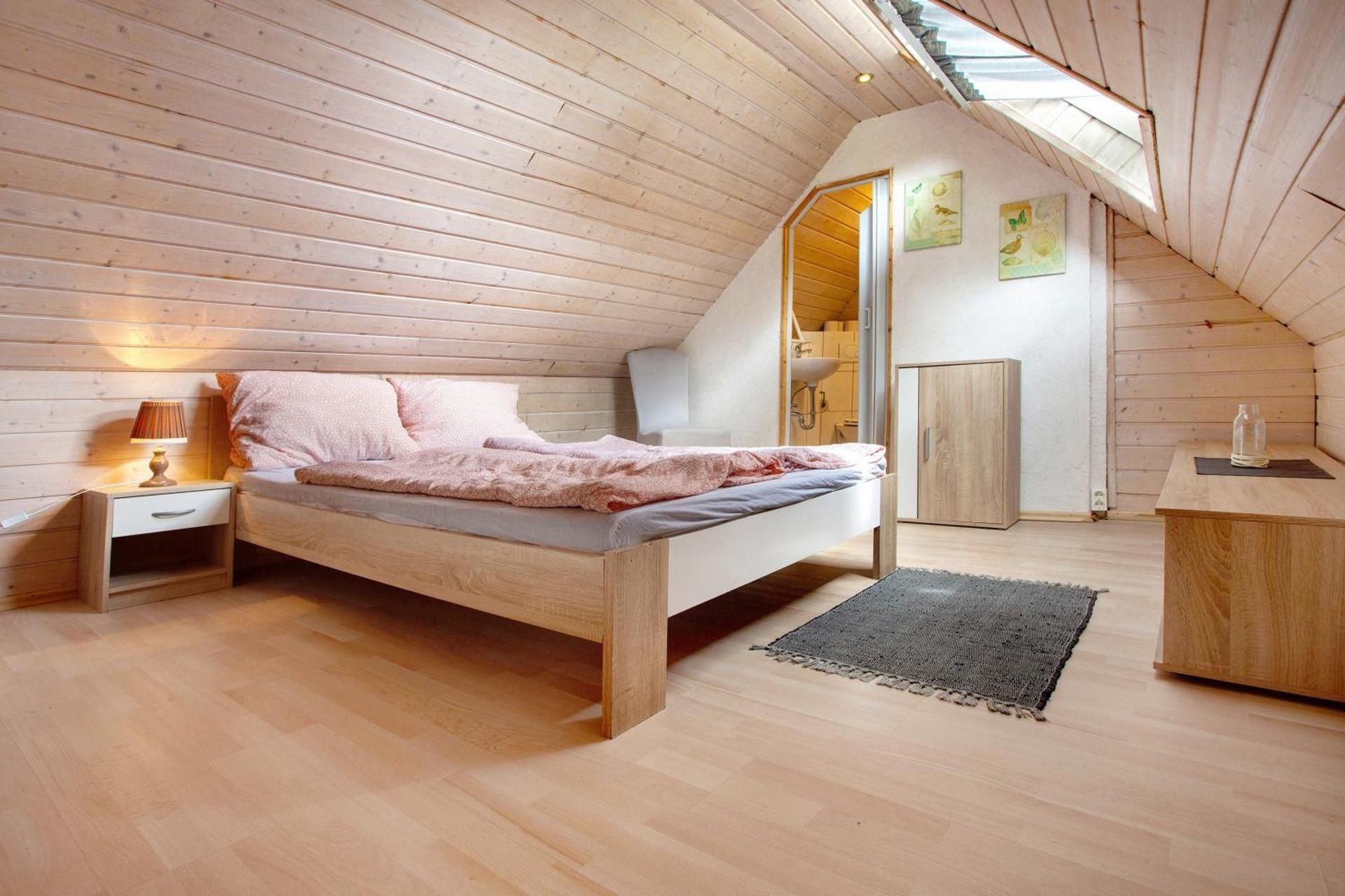 Superior One-Bedroom Apartment