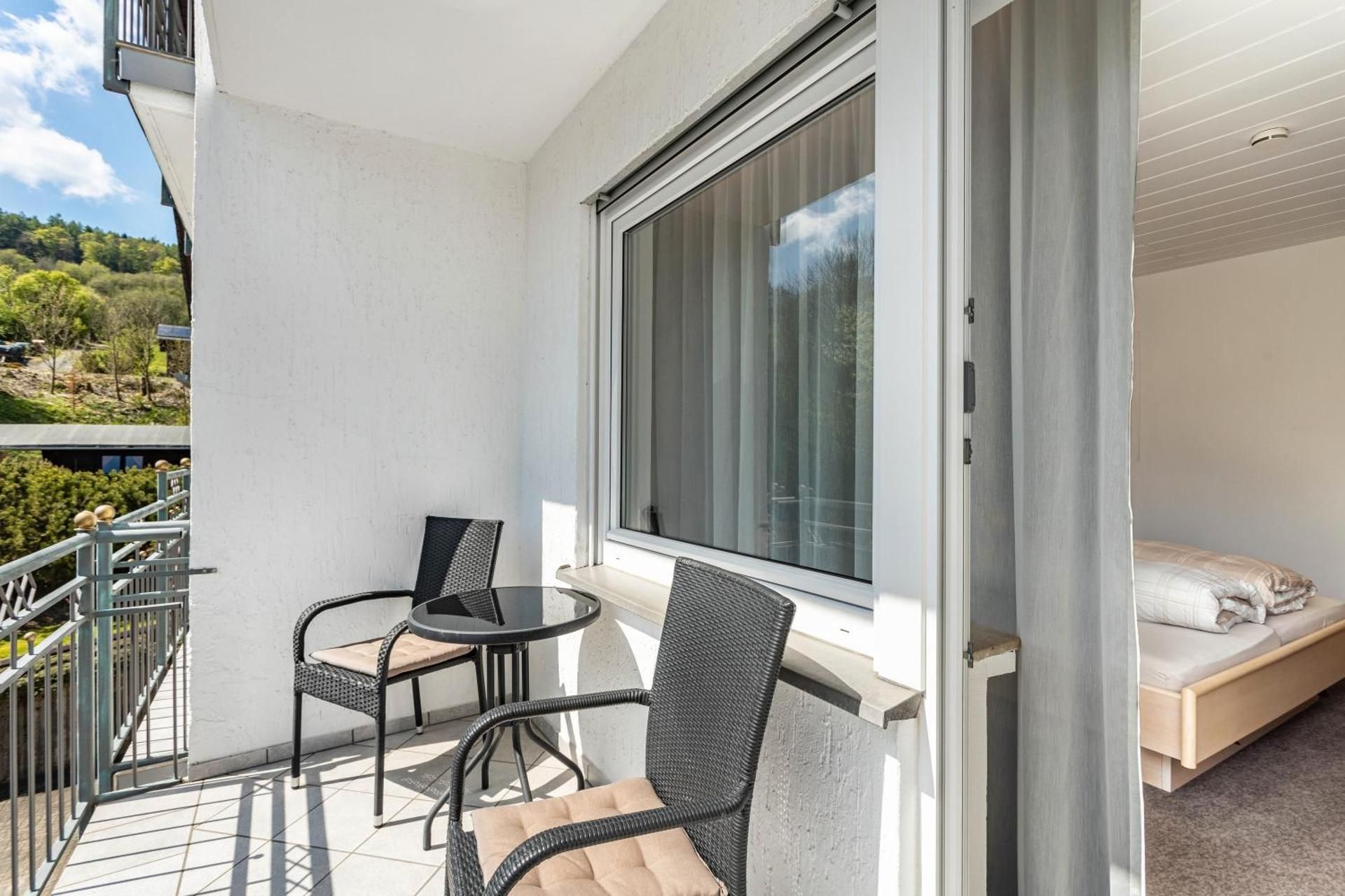Superior One-Bedroom Apartment with Balcony