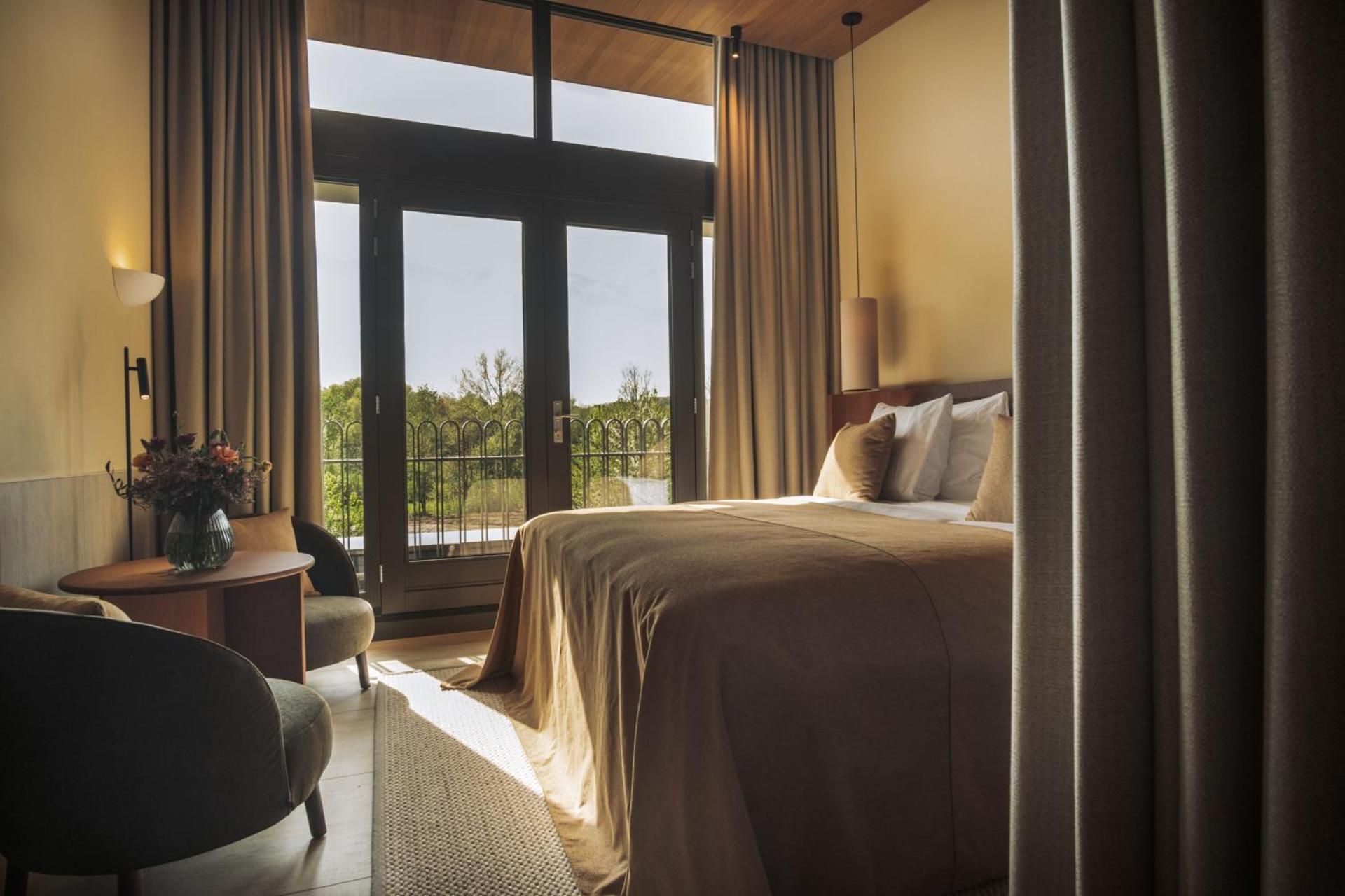 Deluxe Room with Balcony