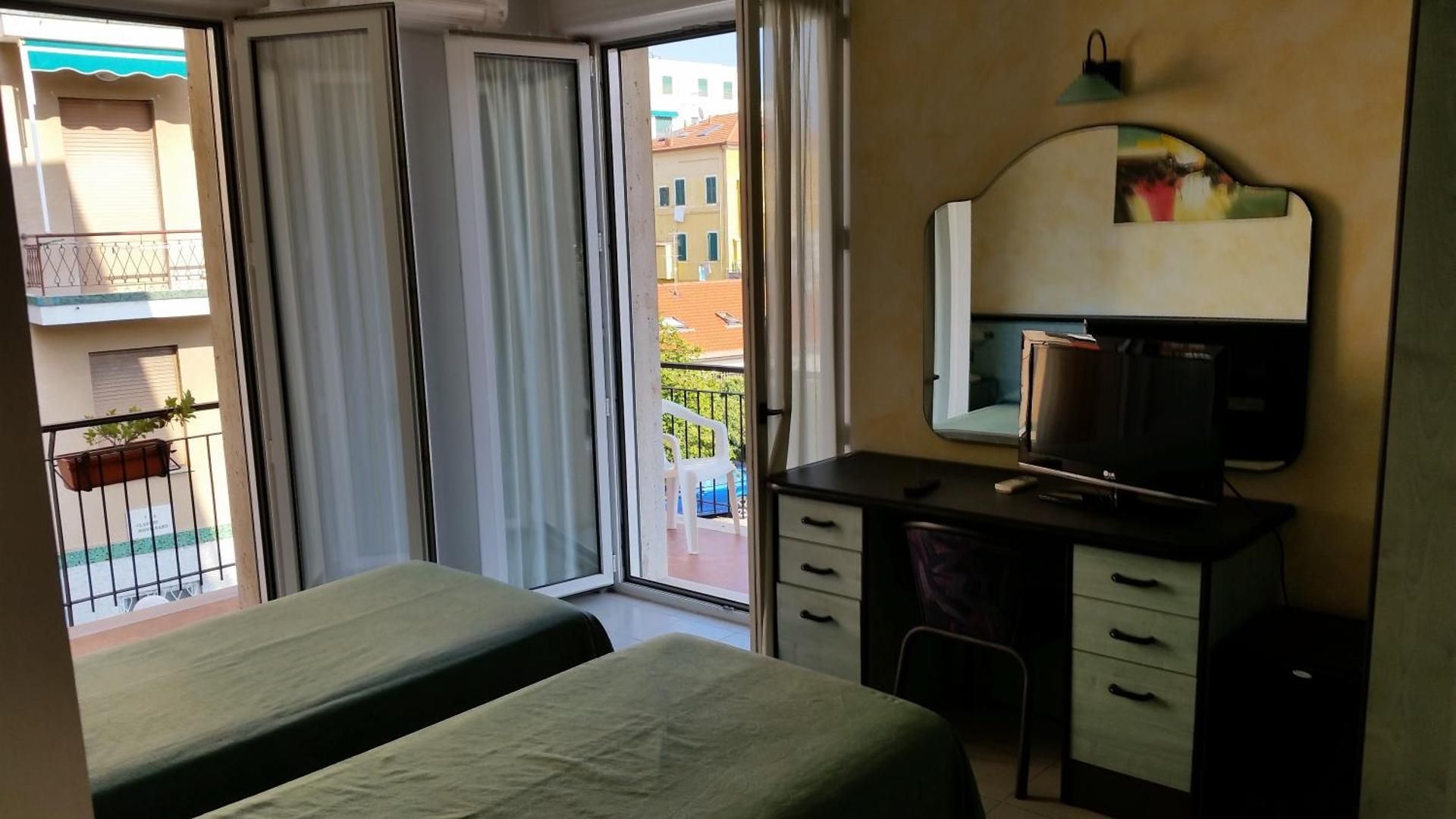 Small Double Room