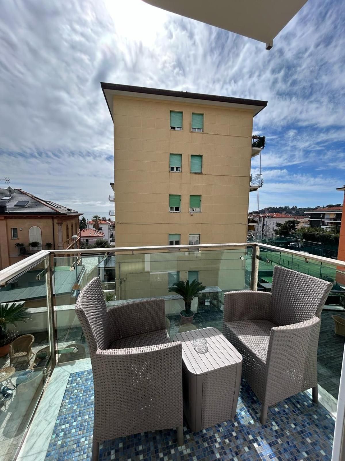One-Bedroom Apartment - Separate Building