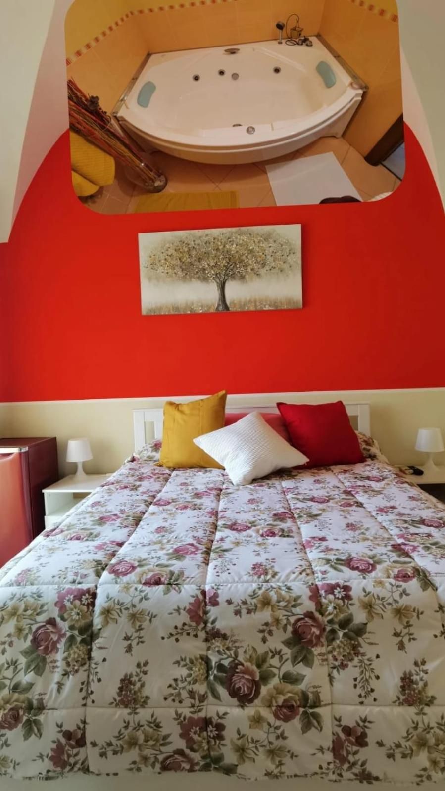 Queen Room with Spa Bath