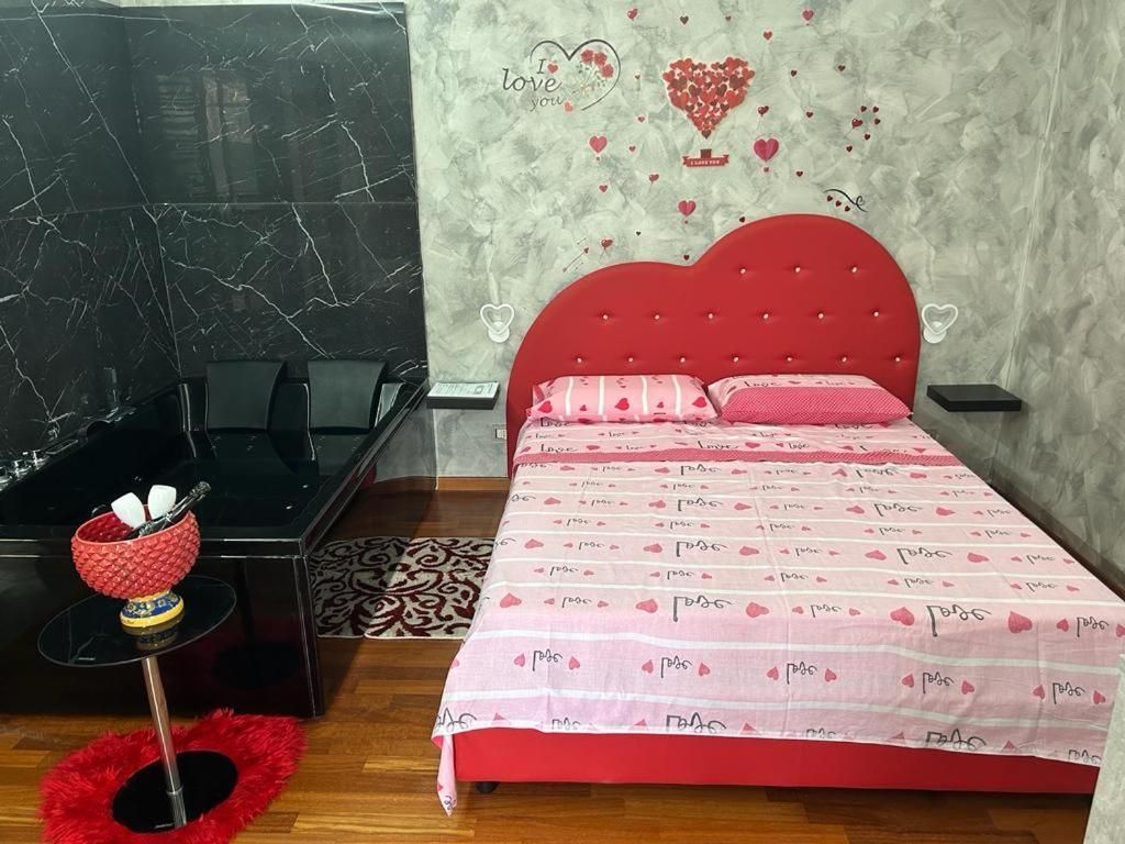 Deluxe Suite with Spa Bath