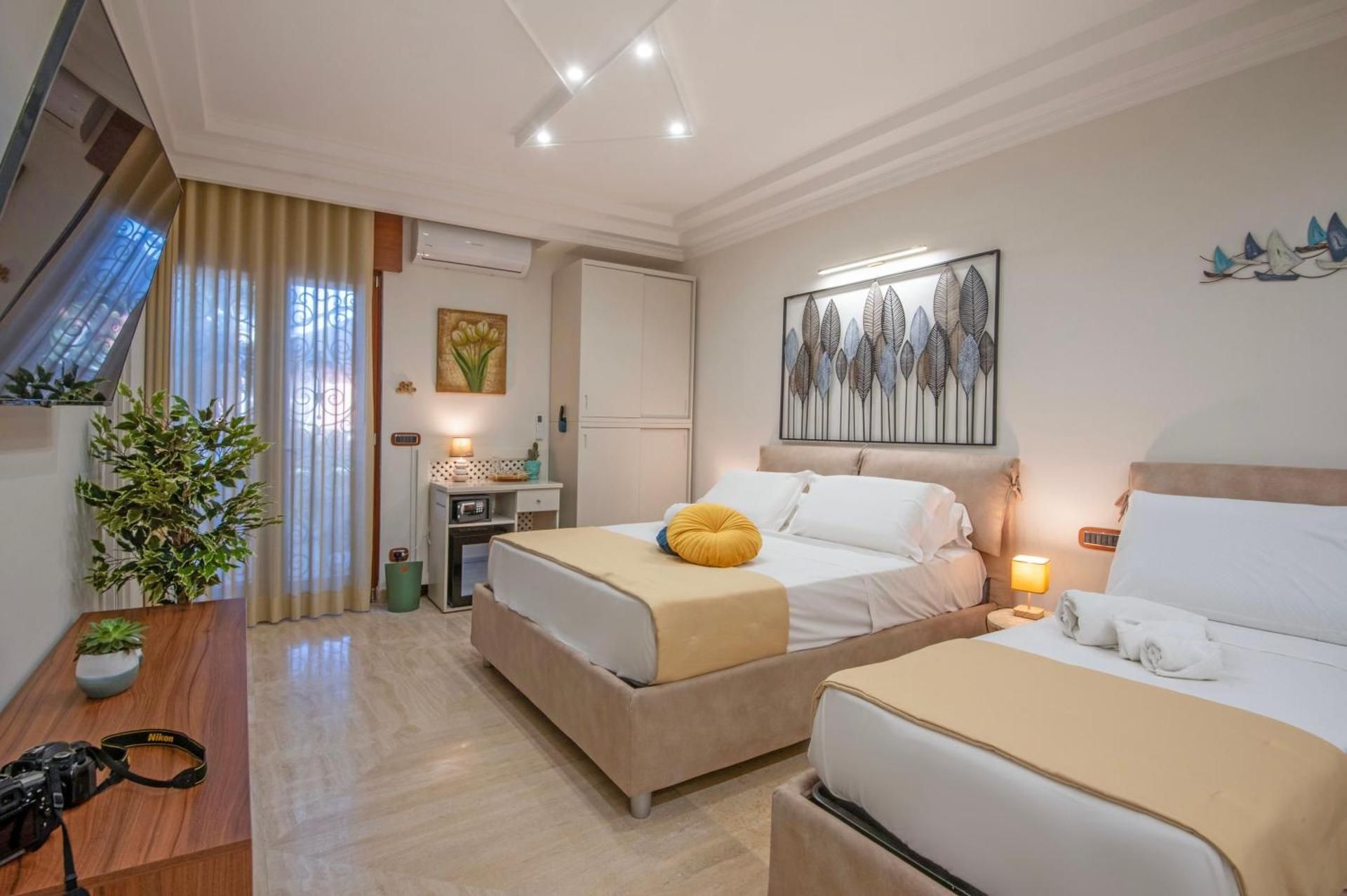 Triple Room with Terrace