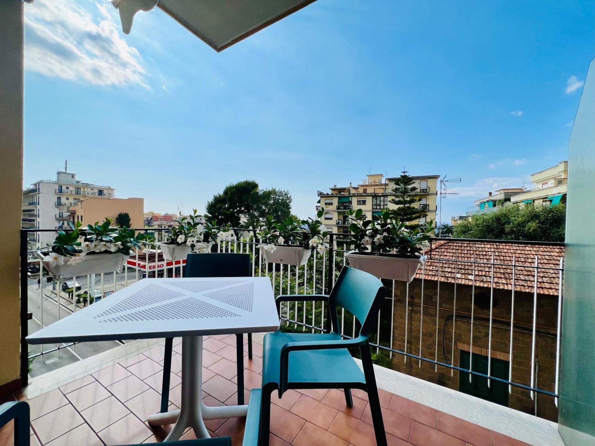 Deluxe Double Room with Balcony