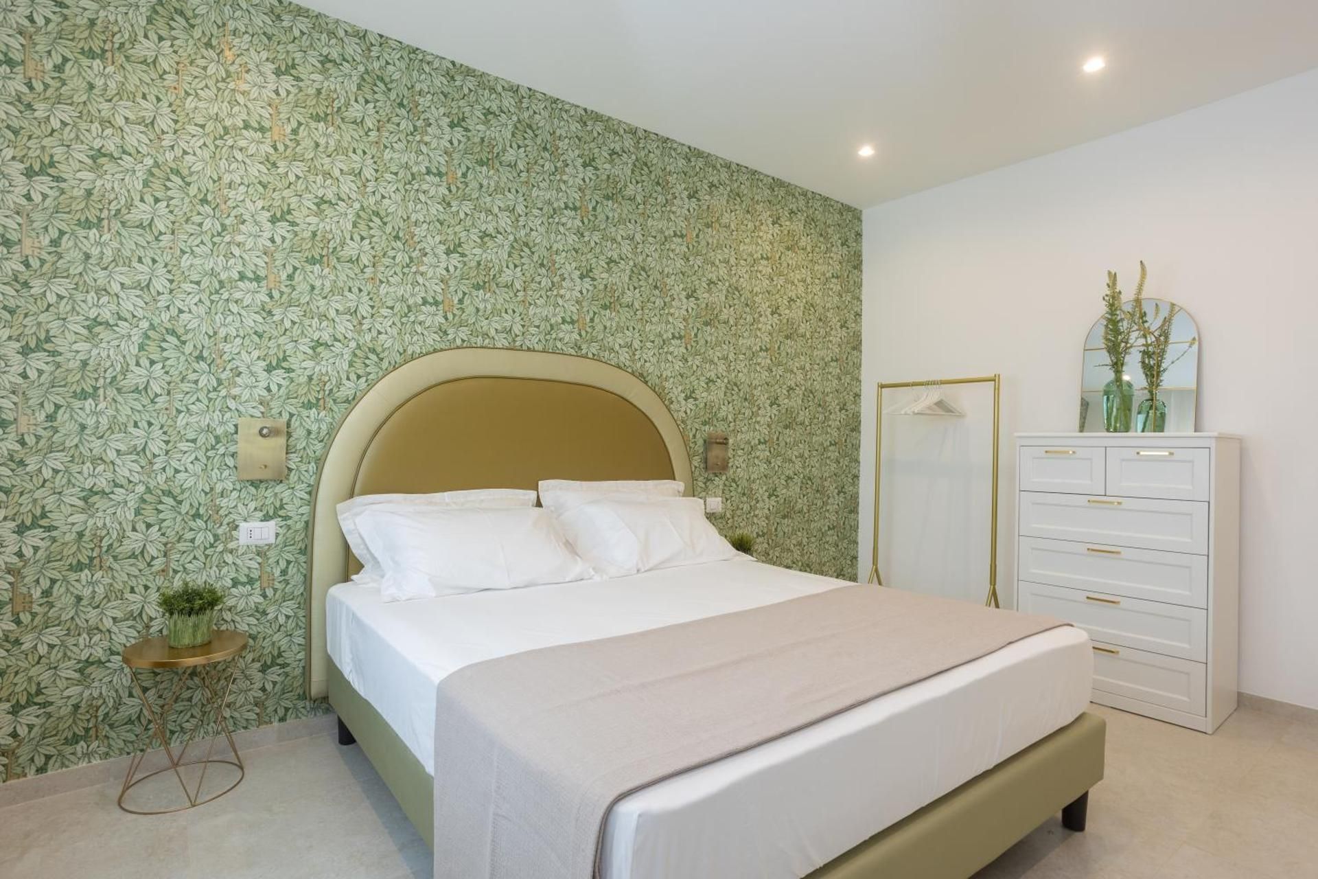 Suite with Garden View
