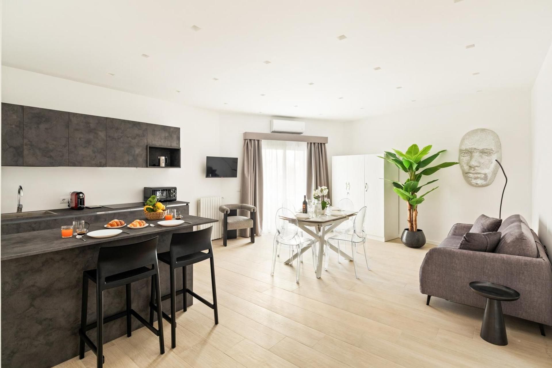 One-Bedroom Superior Apartment
