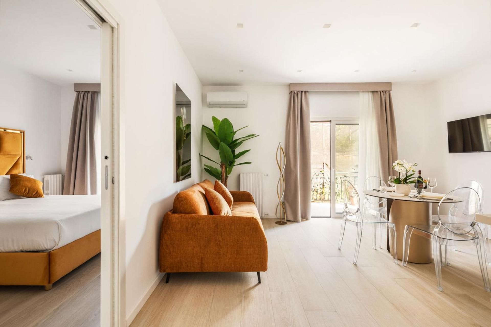 One-Bedroom Deluxe Apartment